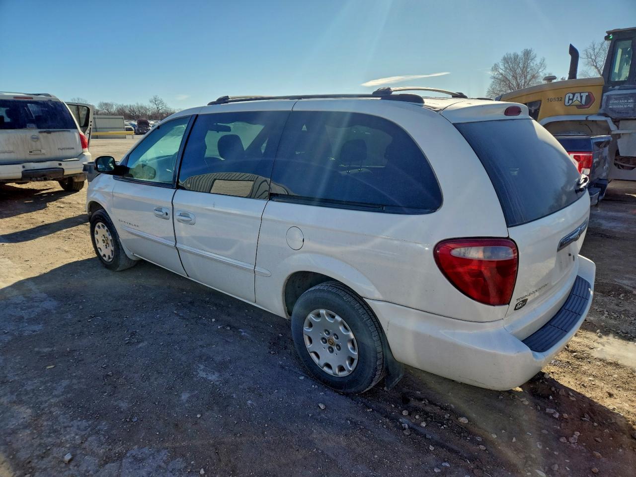 2001 Chrysler Town & Country Lx White vin: 2C4GP44G01R104732