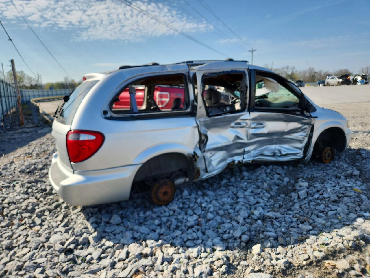 2003 Chrysler Town & Country Lx Silver vin: 2C4GP44L13R374598