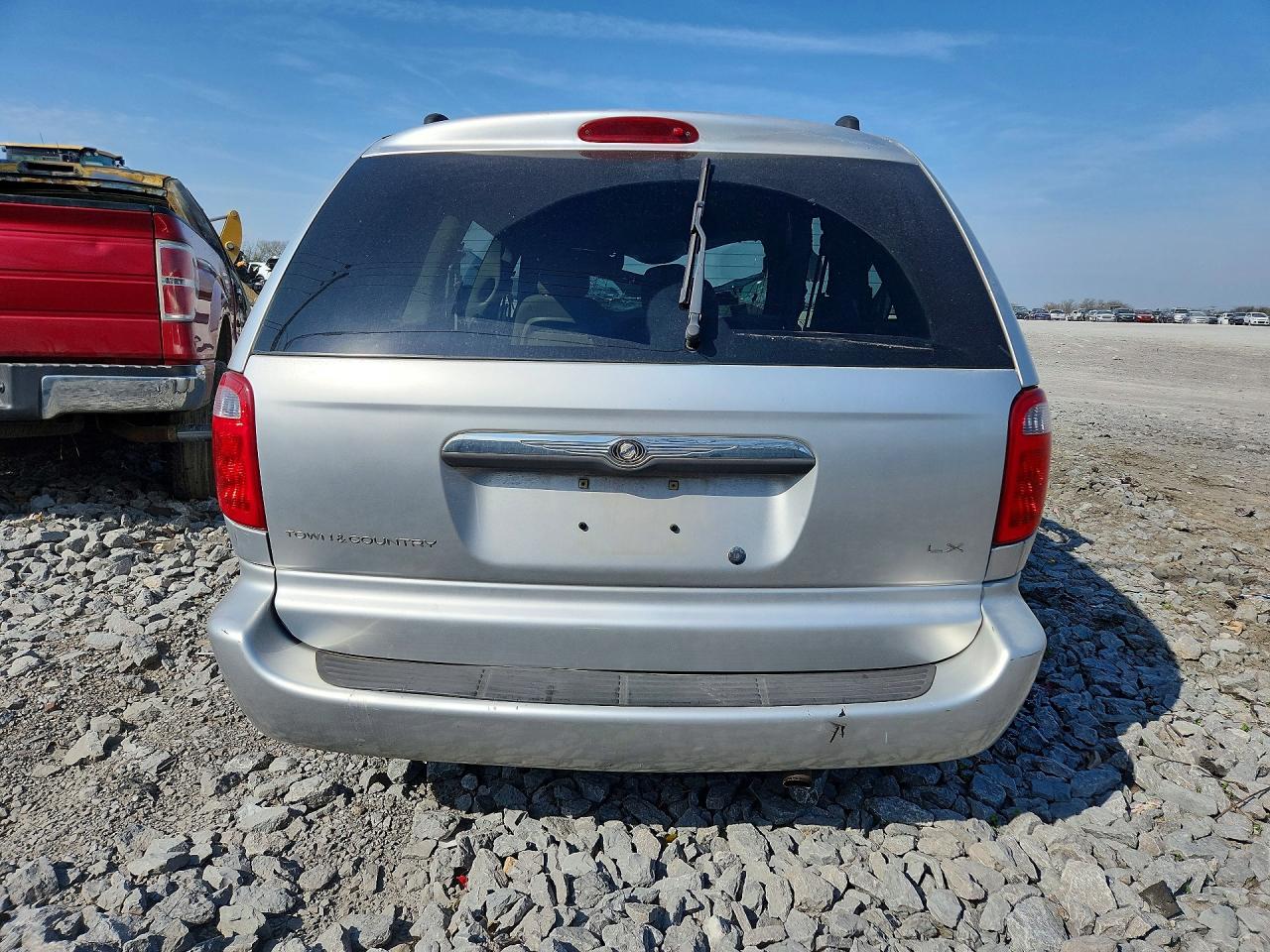 2003 Chrysler Town & Country Lx Silver vin: 2C4GP44L13R374598