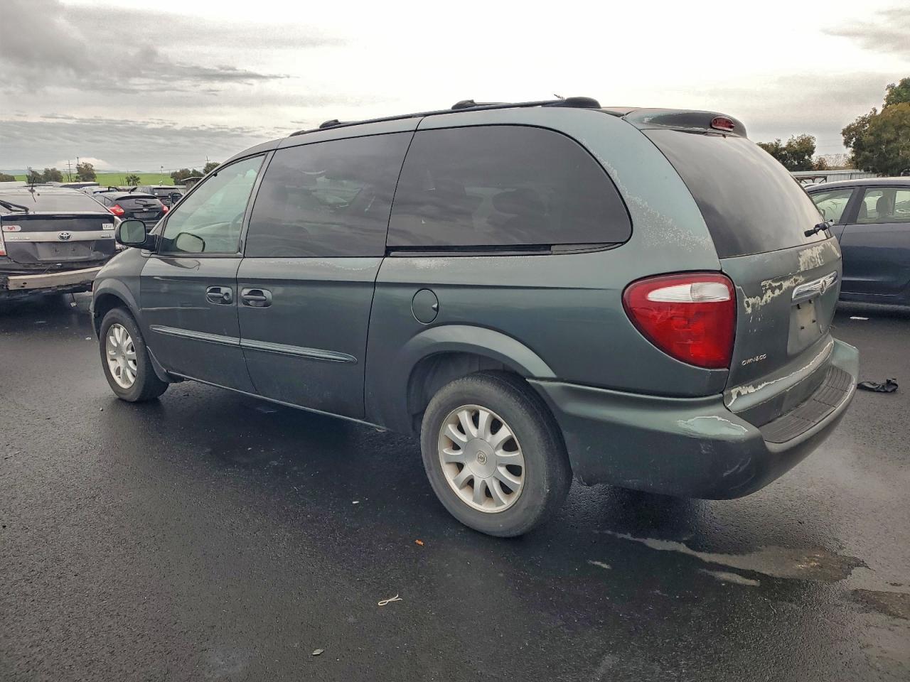 2003 Chrysler Town & Country Lx Green vin: 2C4GP44L73R284887