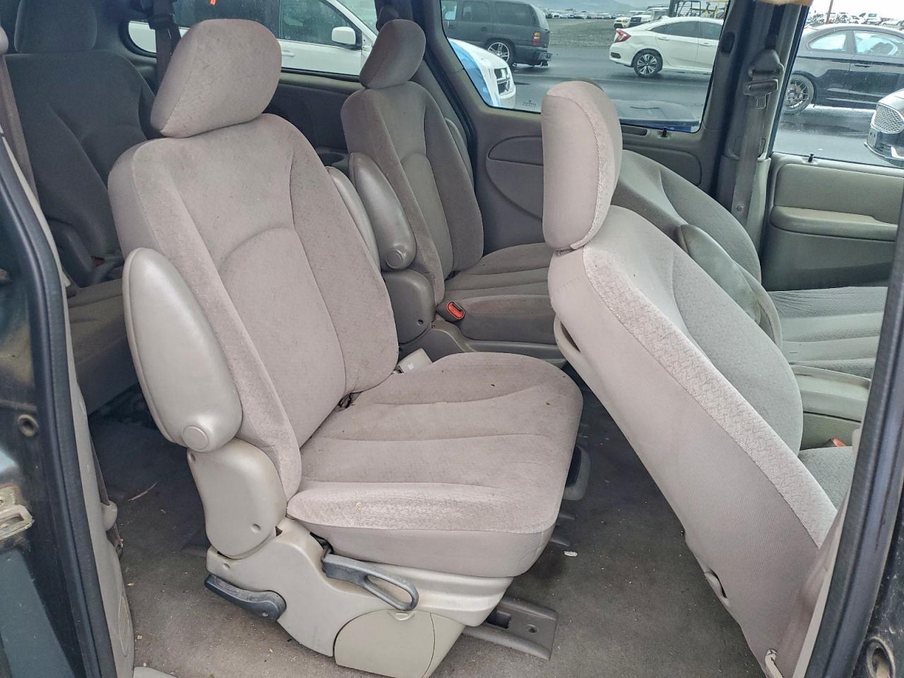 2003 Chrysler Town & Country Lx Green vin: 2C4GP44L73R284887