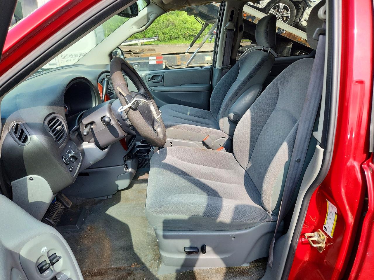 2005 Chrysler Town & Country Lx Maroon vin: 2C4GP44R15R514866