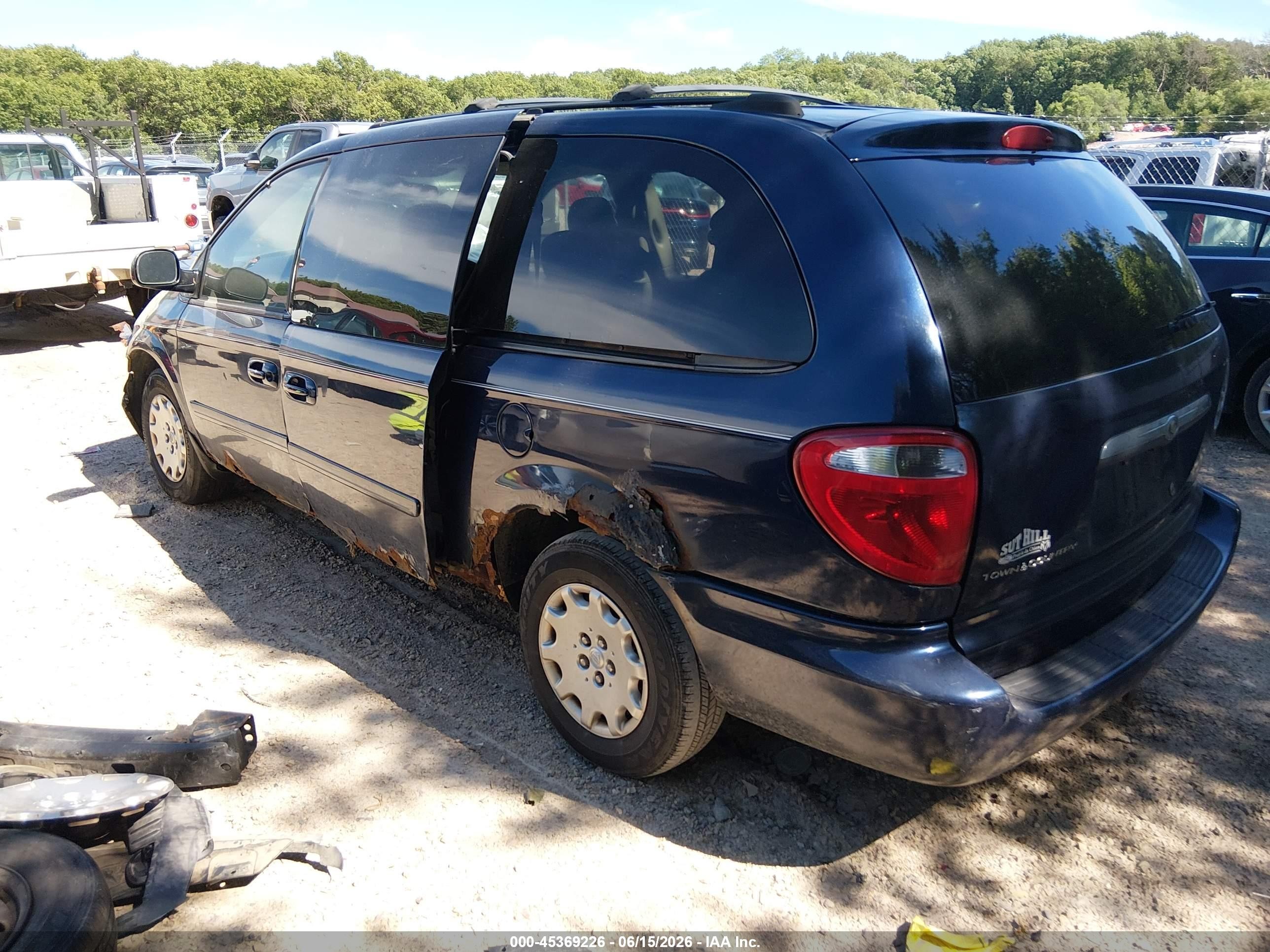 2004 Chrysler Town & Country Lx Blue vin: 2C4GP44R24R561001