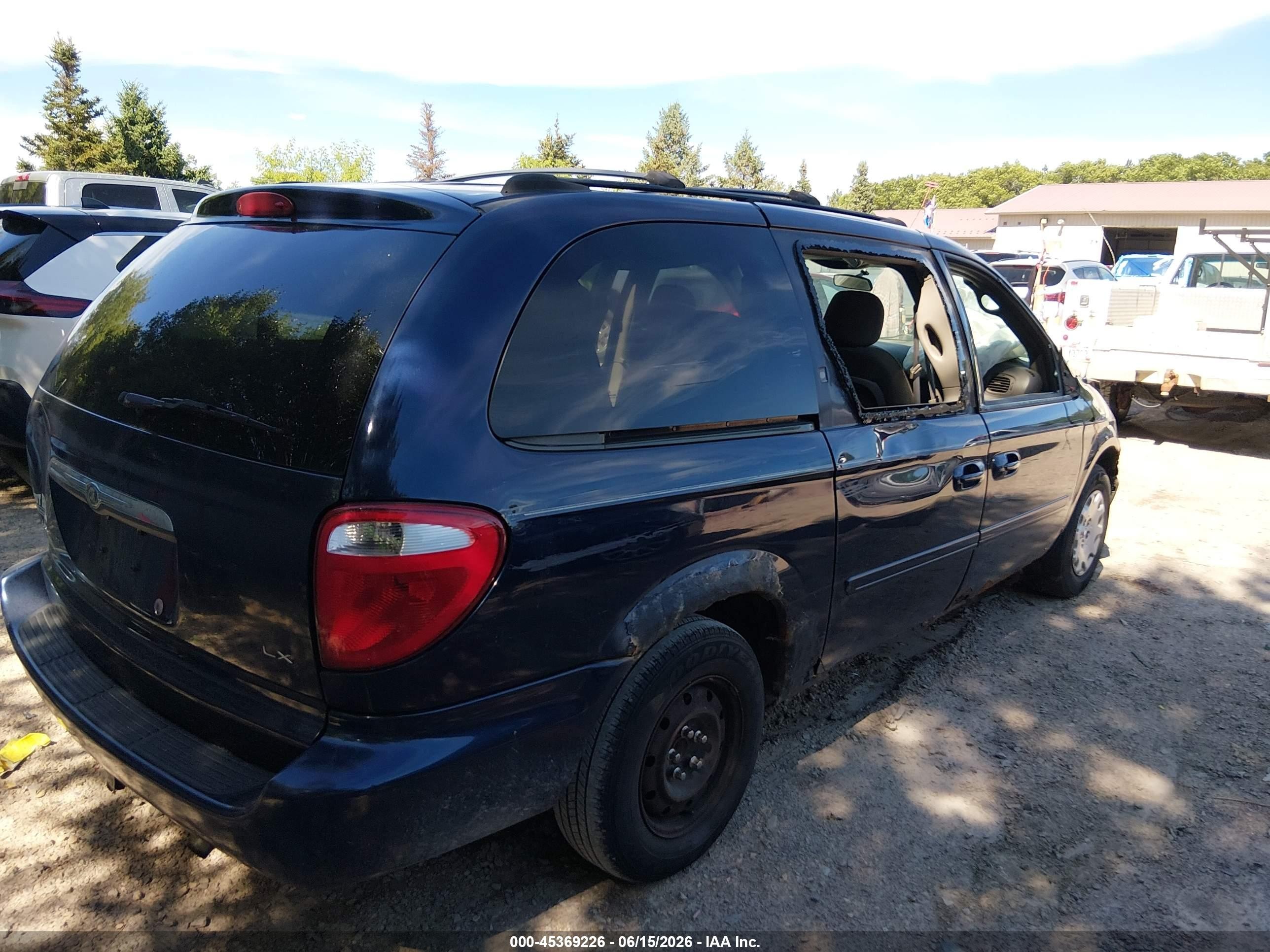 2004 Chrysler Town & Country Lx Blue vin: 2C4GP44R24R561001