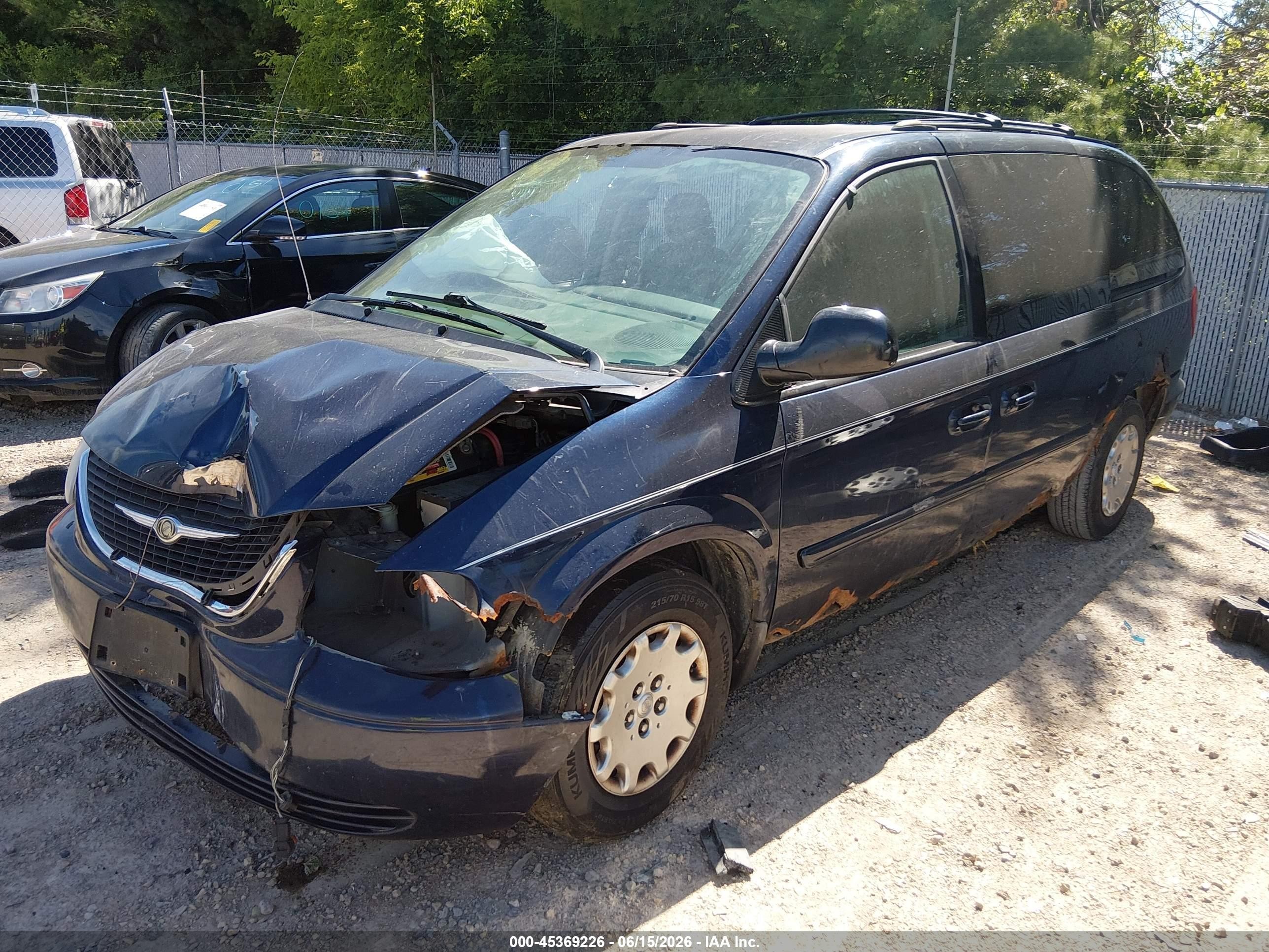 2004 Chrysler Town & Country Lx Blue vin: 2C4GP44R24R561001