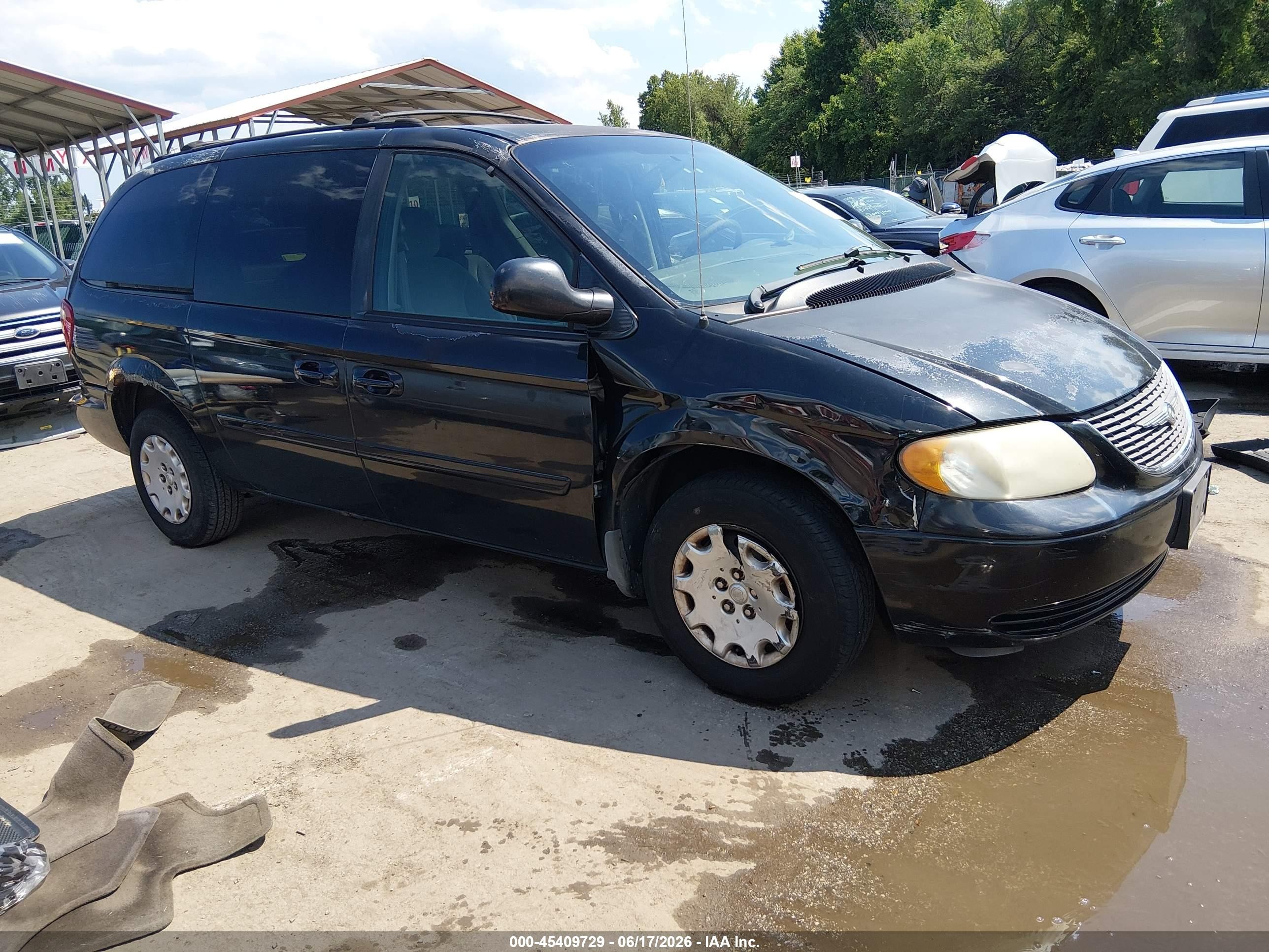 2004 Chrysler Town & Country Lx Black vin: 2C4GP44R24R582737