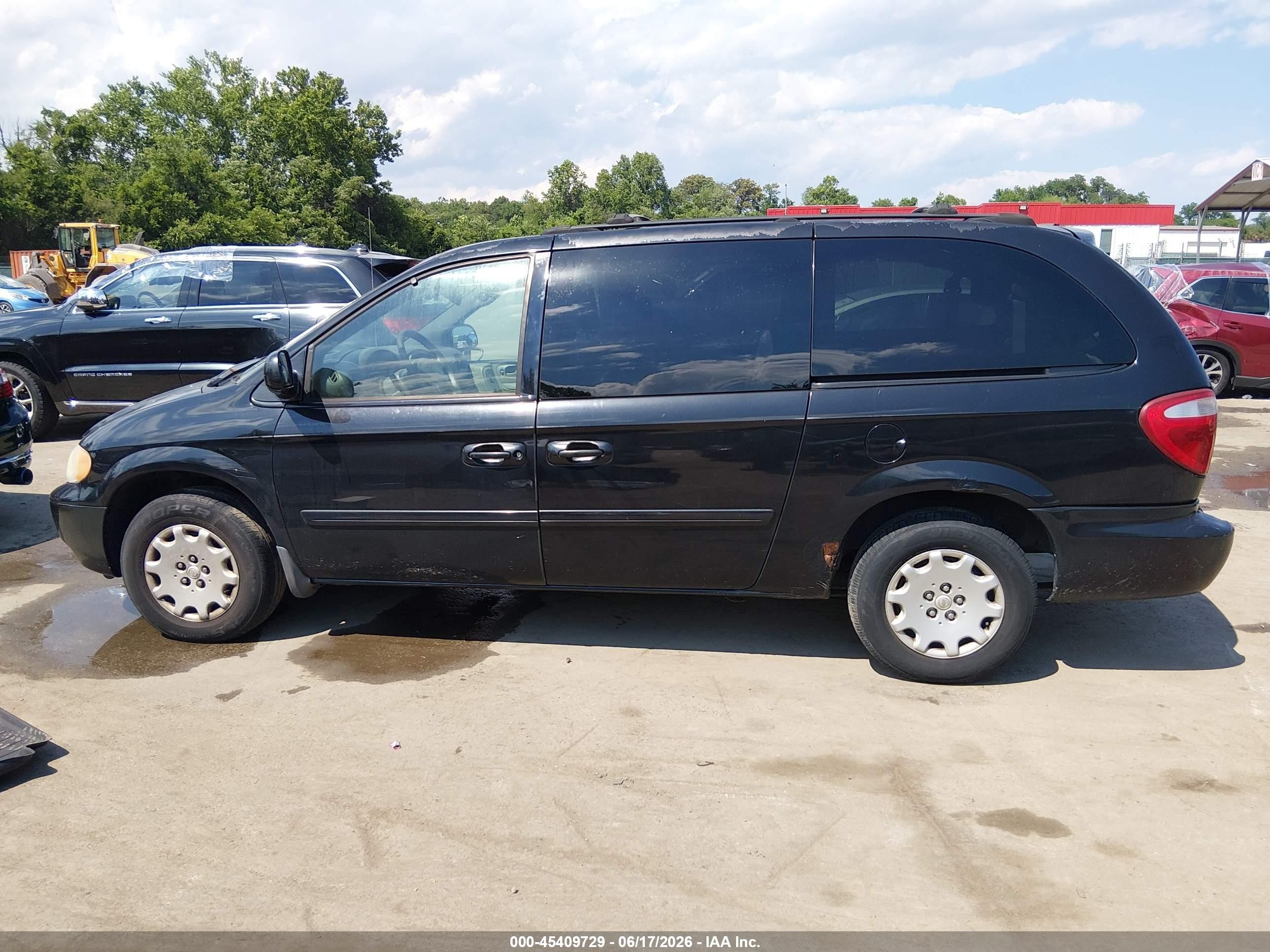 2004 Chrysler Town & Country Lx Black vin: 2C4GP44R24R582737