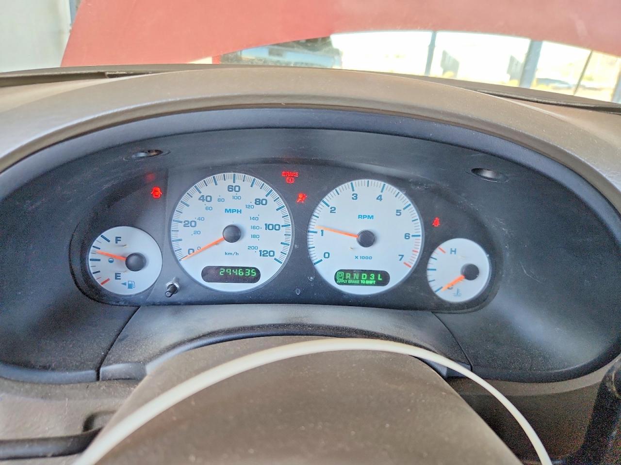 2004 Chrysler Town & Country Lx Темно-бордовый vin: 2C4GP44R34R584318
