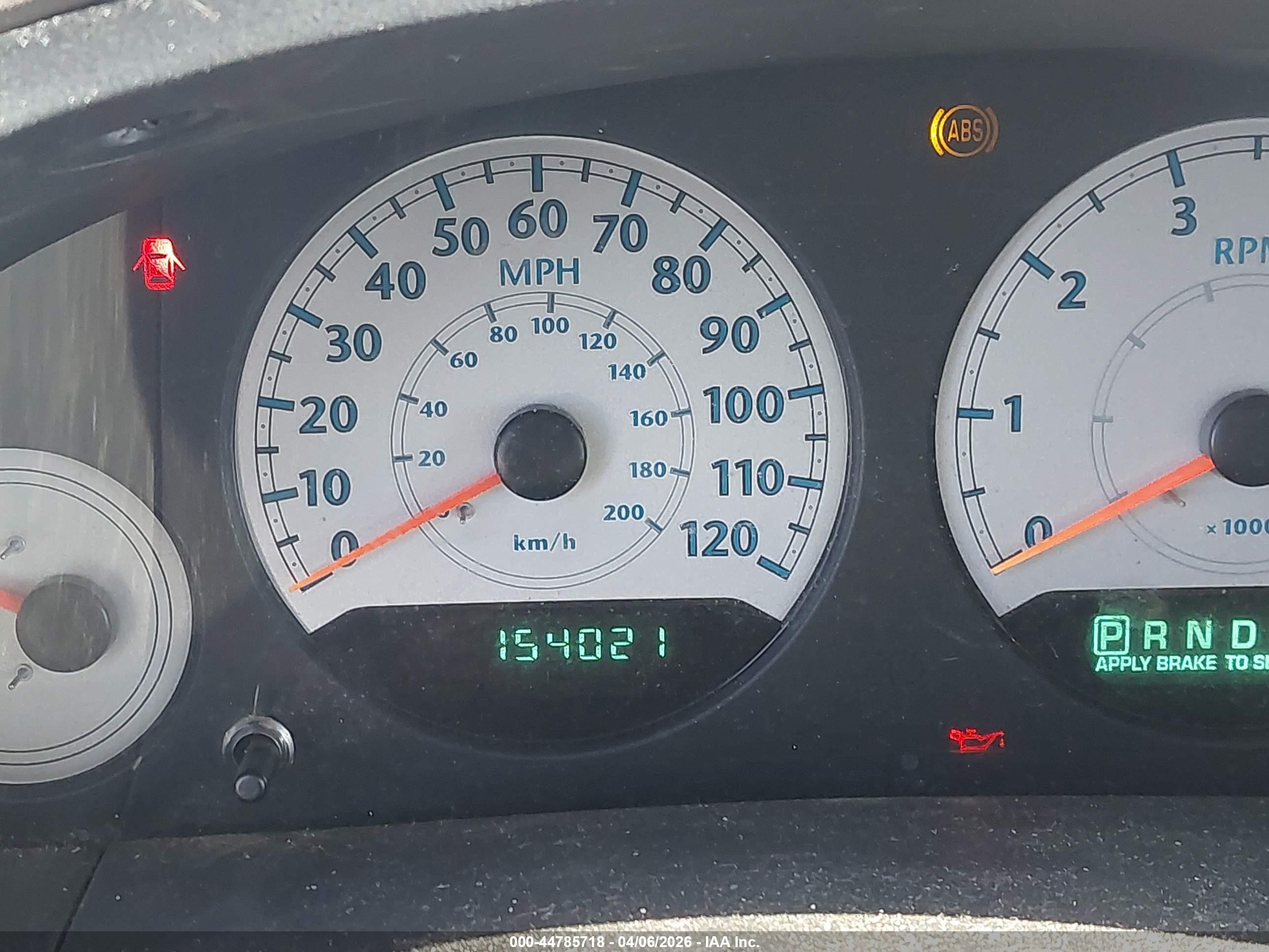2005 Chrysler Town & Country Lx Red vin: 2C4GP44R35R543253