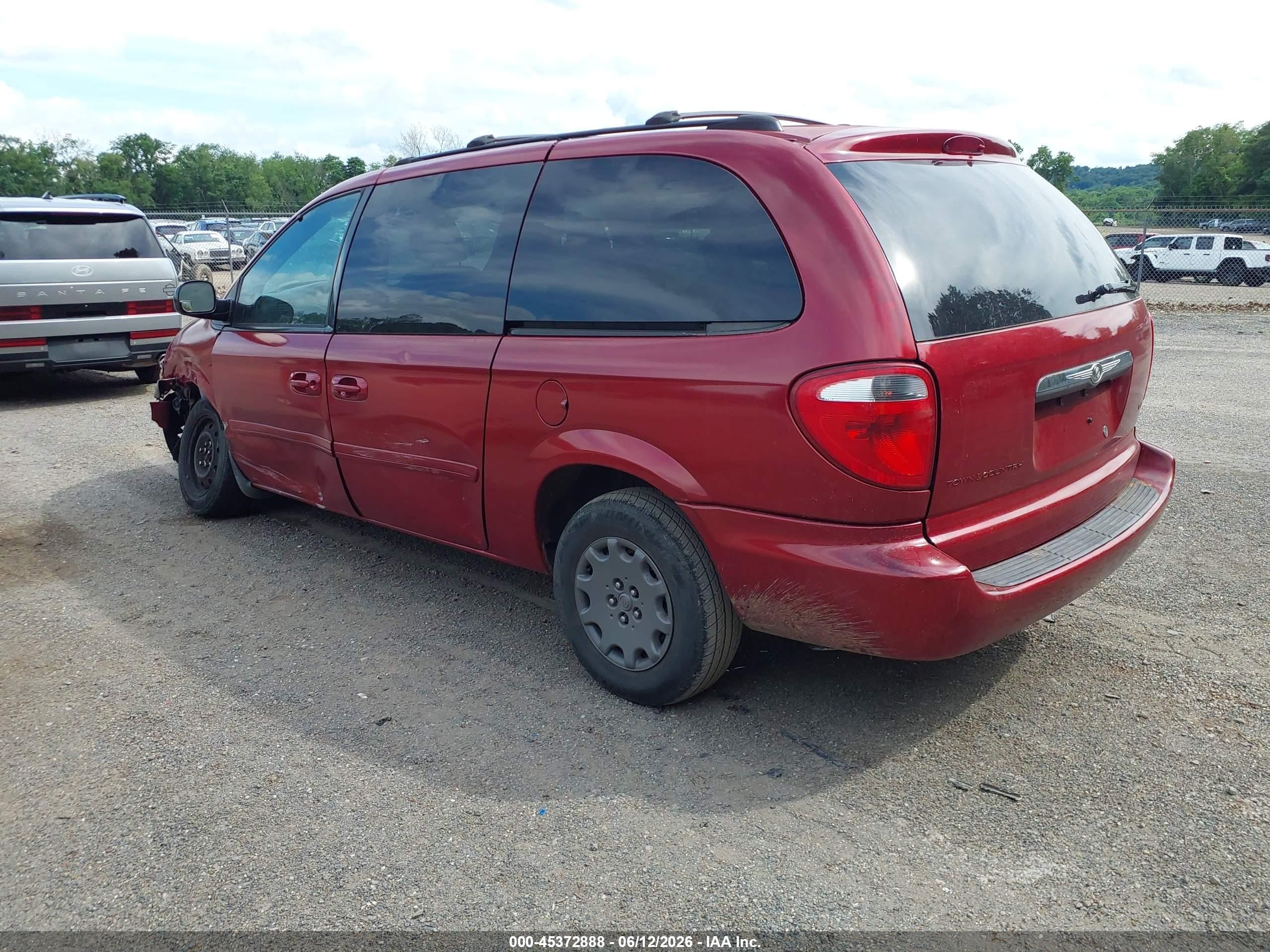 2004 Chrysler Town & Country Lx Red vin: 2C4GP44R64R548011