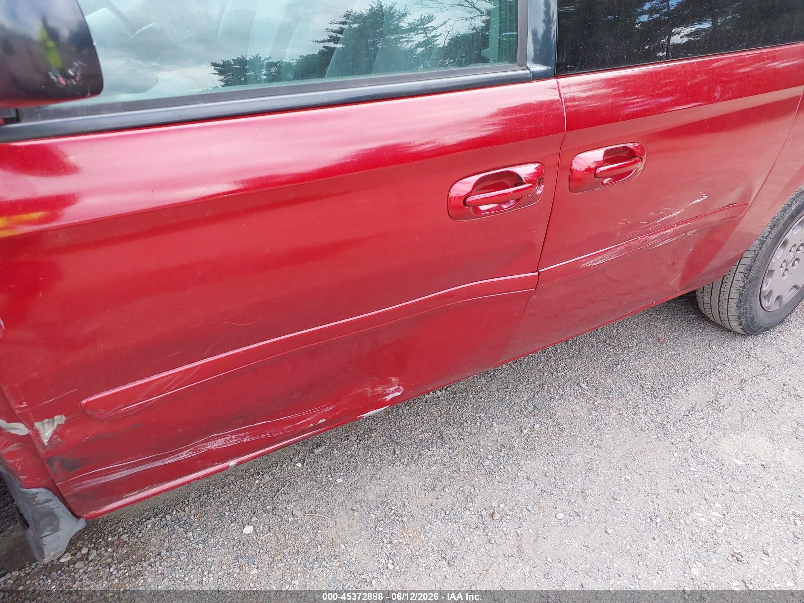 2004 Chrysler Town & Country Lx Red vin: 2C4GP44R64R548011