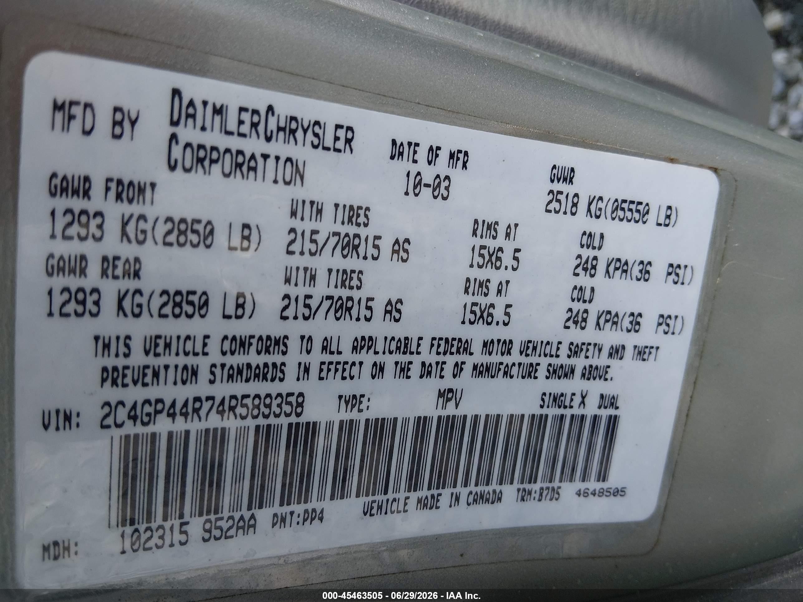 2004 Chrysler Town & Country Lx Silver vin: 2C4GP44R74R589358