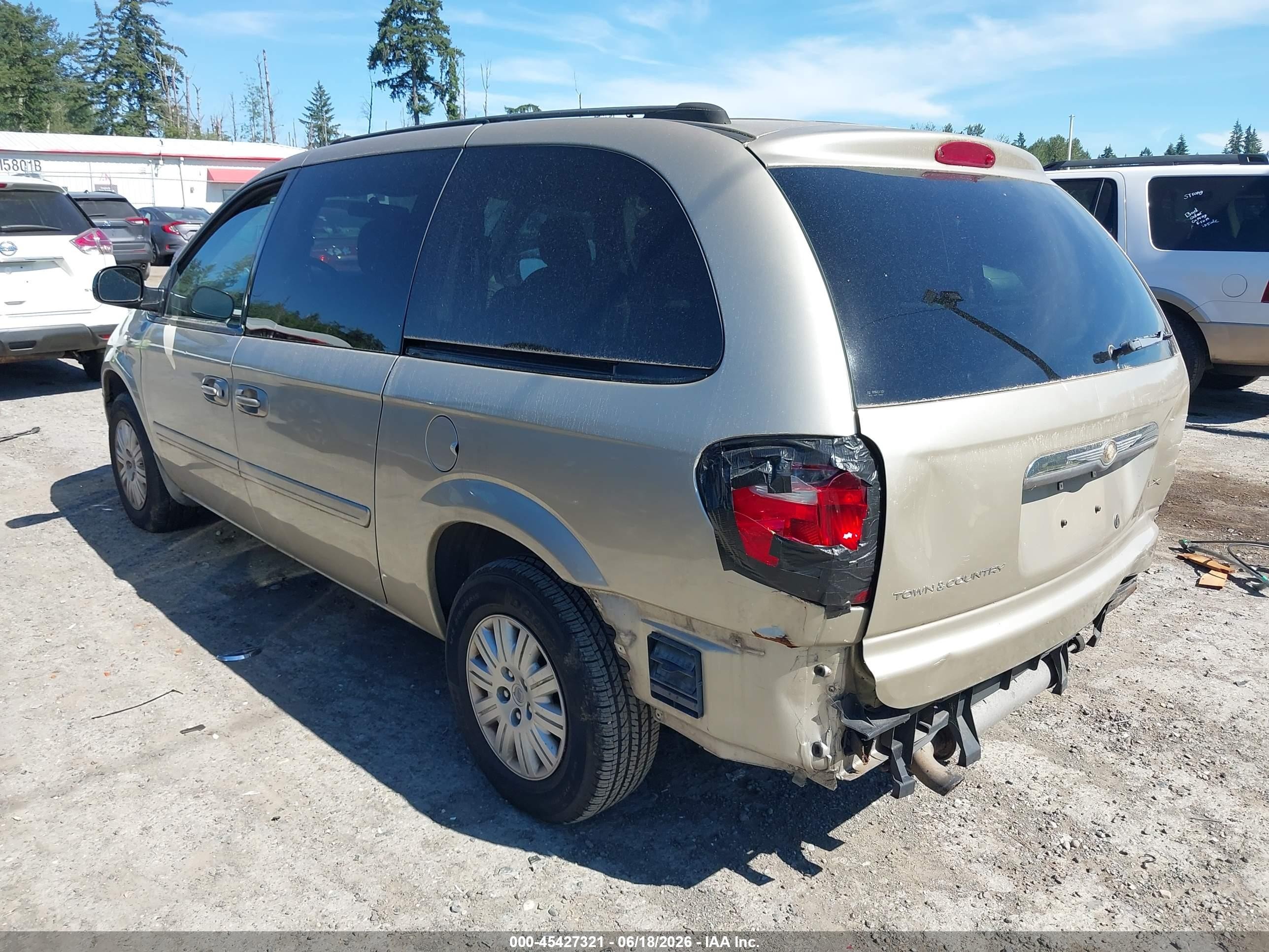 2005 Chrysler Town & Country Lx Gold vin: 2C4GP44R75R519358