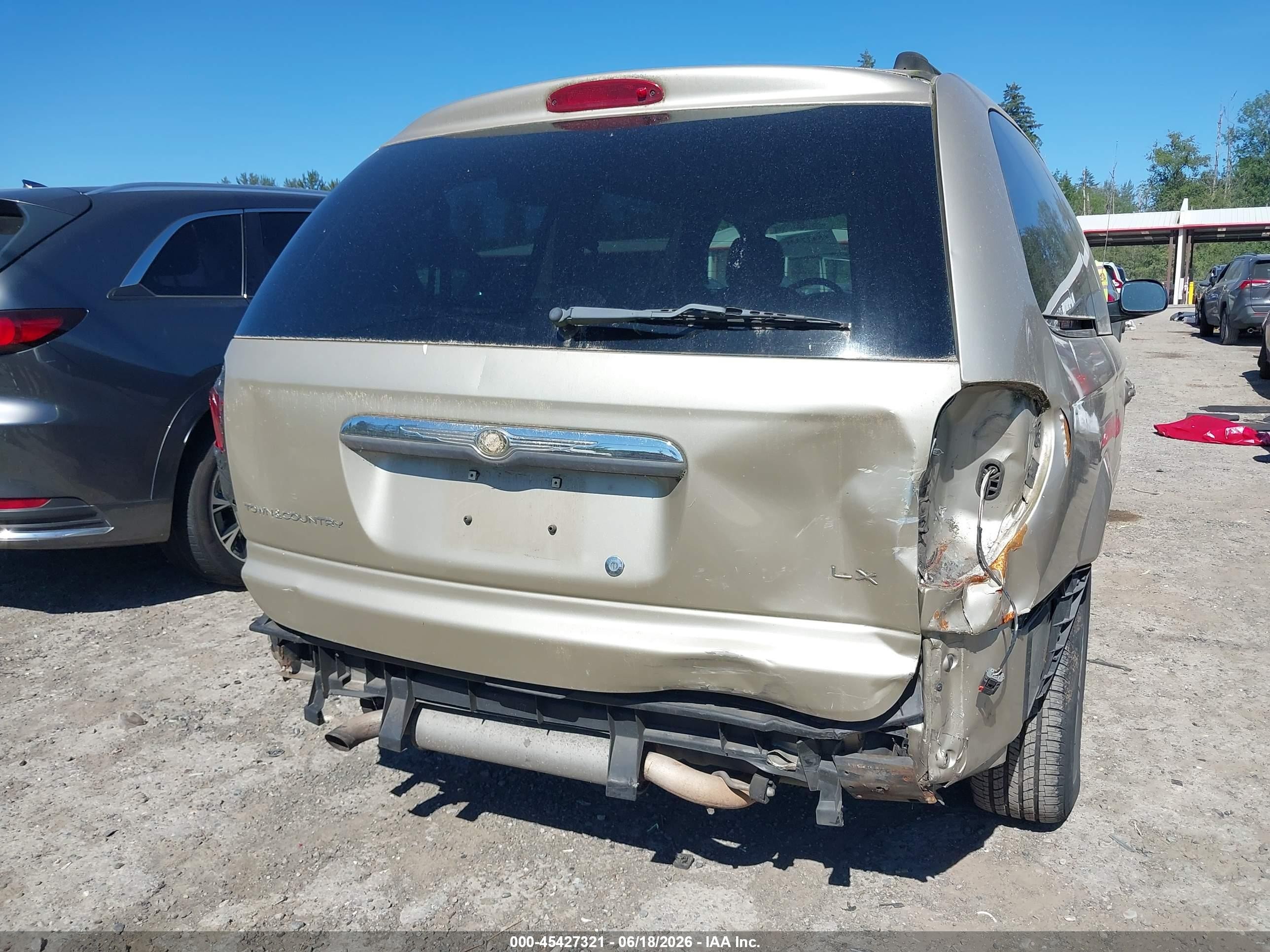 2005 Chrysler Town & Country Lx Gold vin: 2C4GP44R75R519358