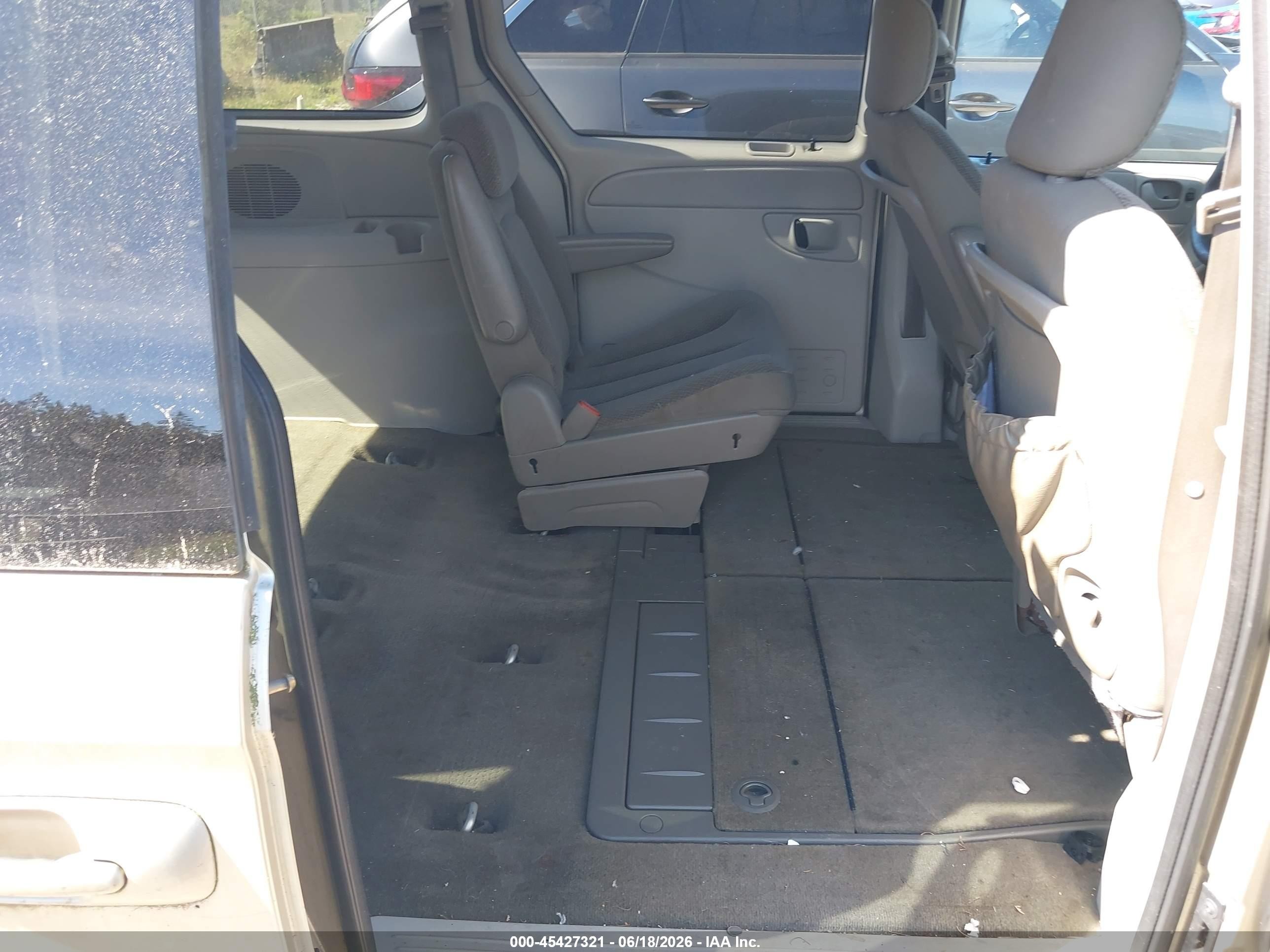 2005 Chrysler Town & Country Lx Gold vin: 2C4GP44R75R519358