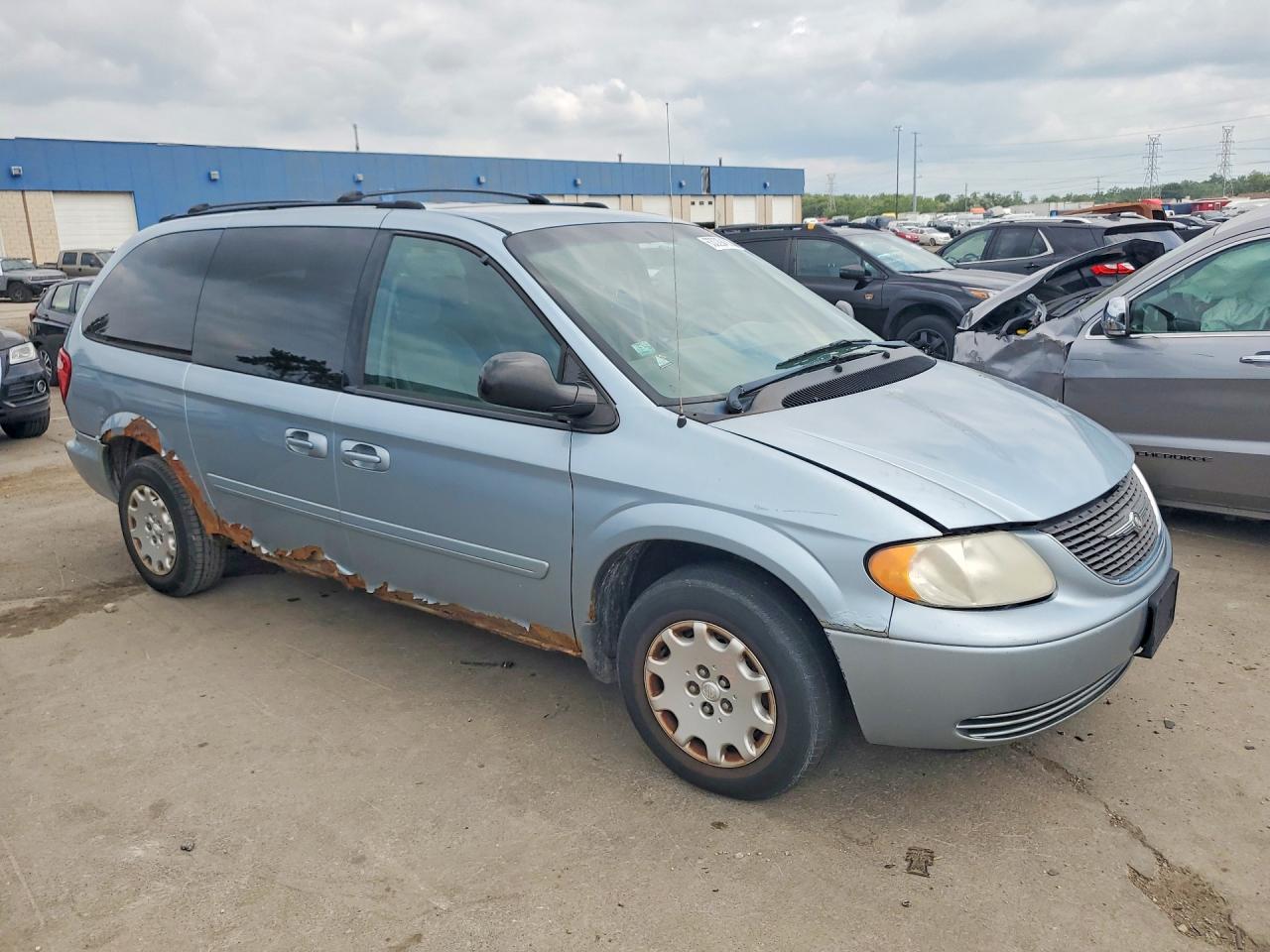 2004 Chrysler Town & Country Lx Синий vin: 2C4GP44R84R618088