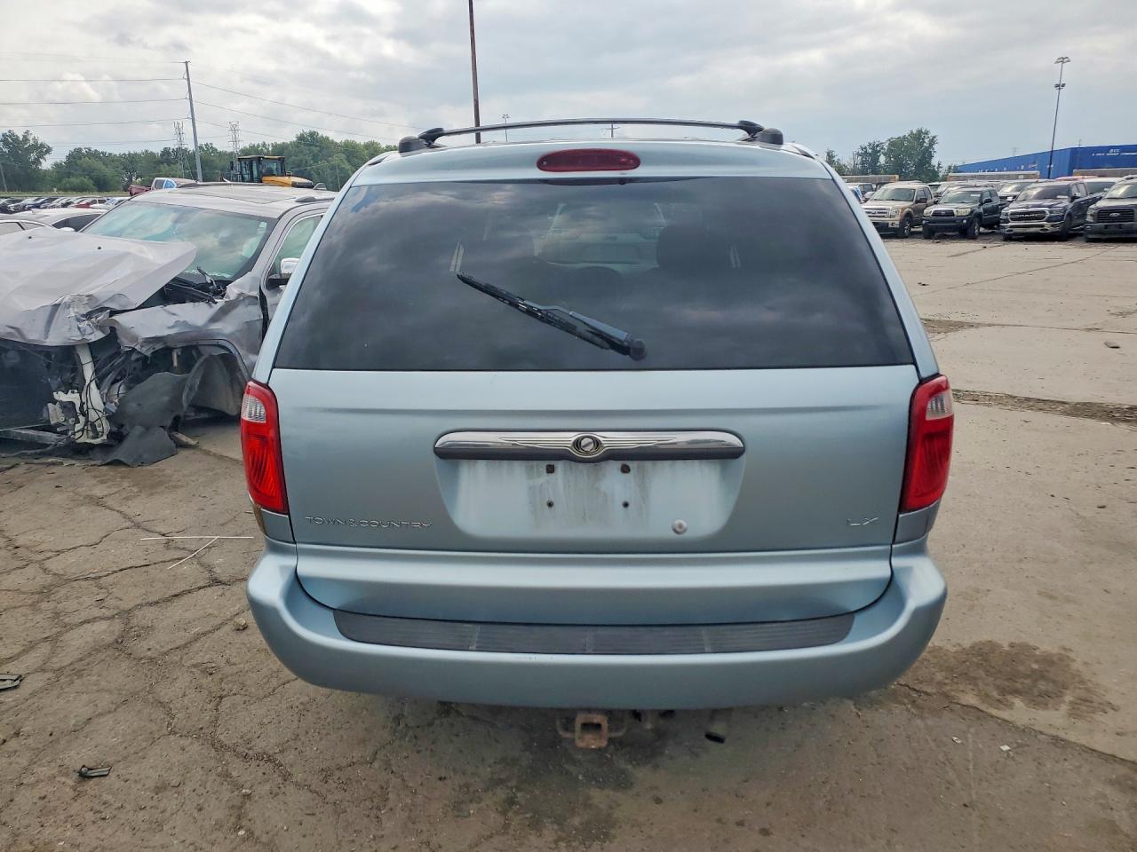 2004 Chrysler Town & Country Lx Синий vin: 2C4GP44R84R618088