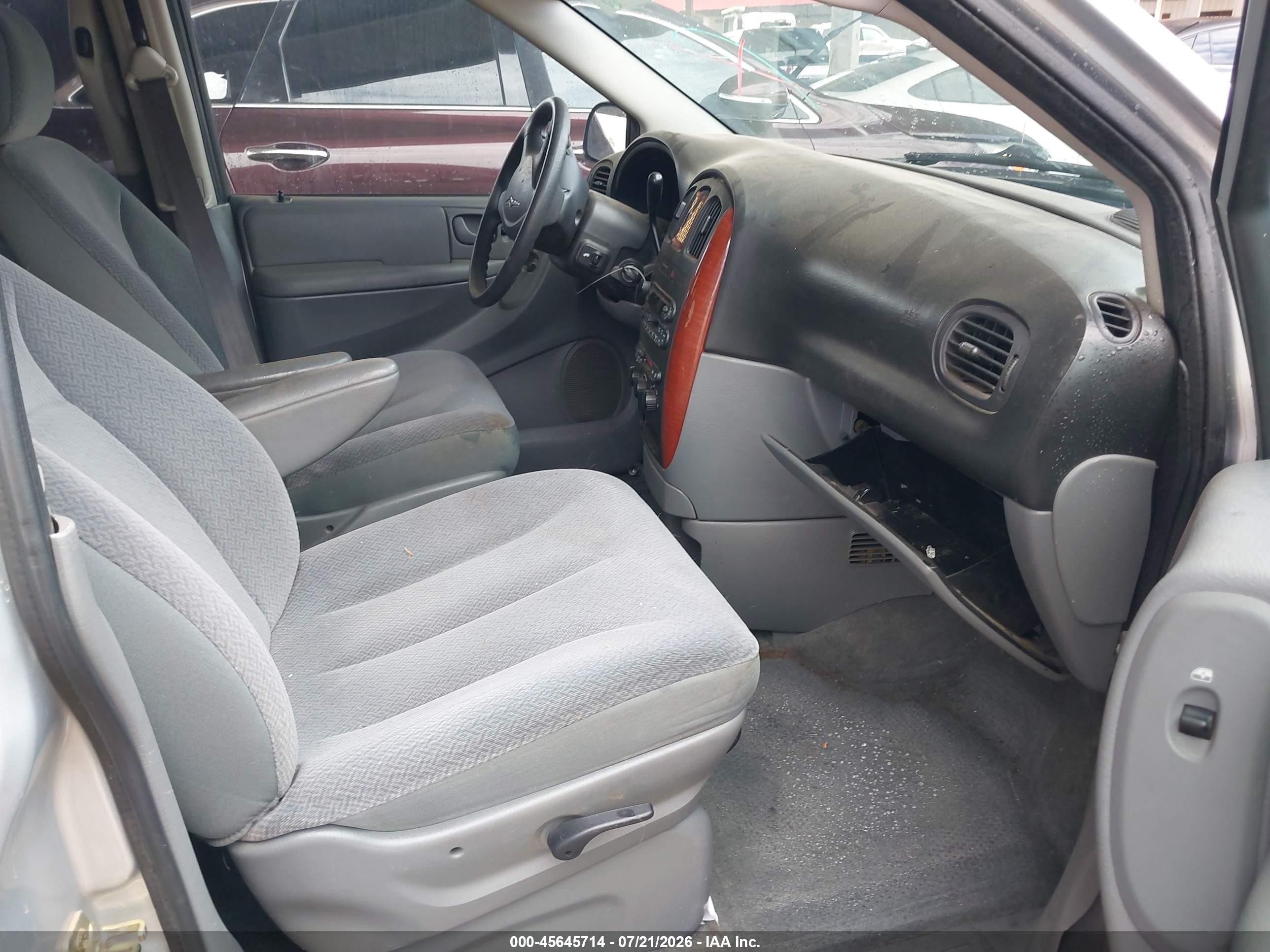 2005 Chrysler Town & Country Lx Gray vin: 2C4GP44R95R445053