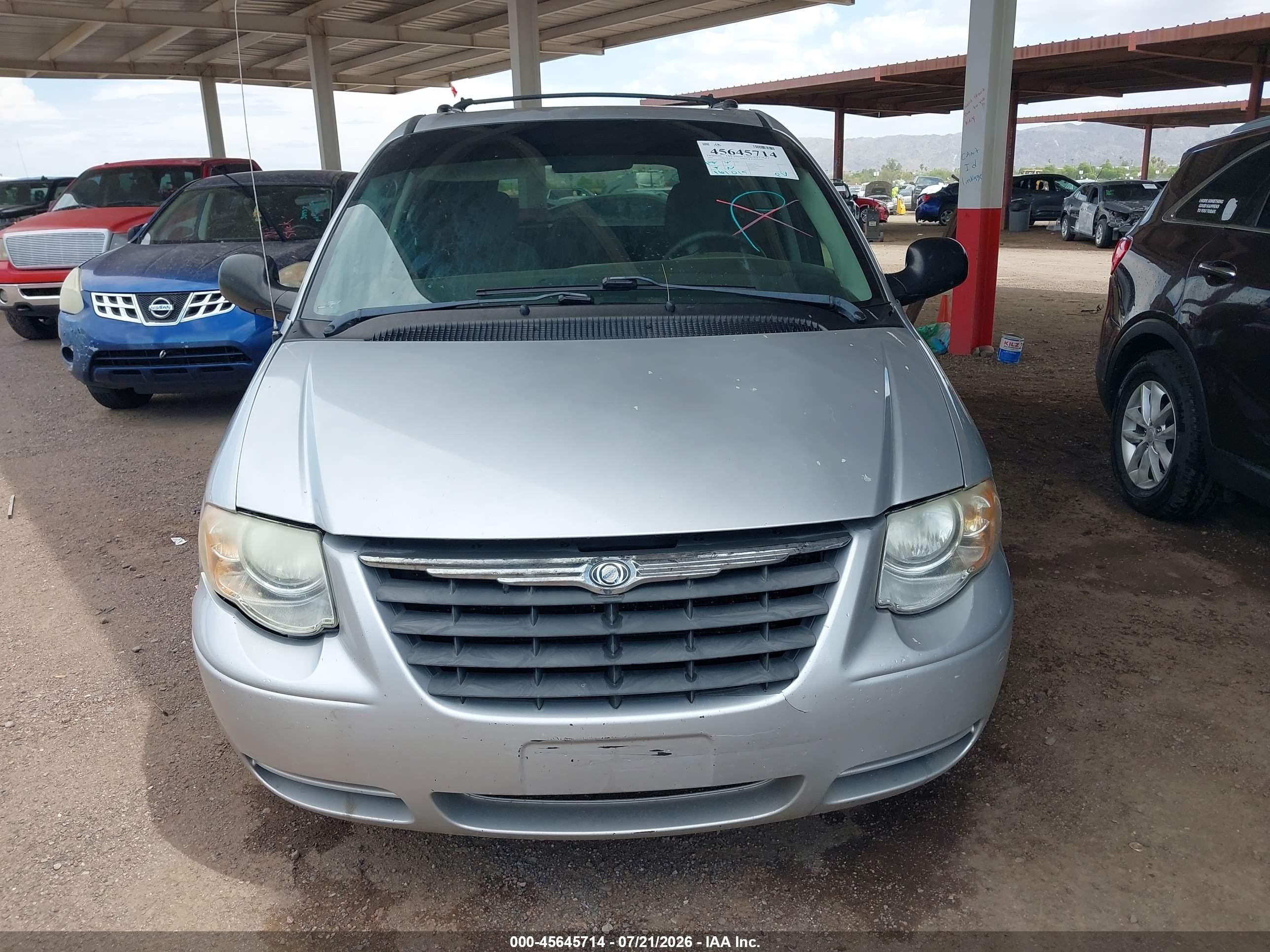 2005 Chrysler Town & Country Lx Gray vin: 2C4GP44R95R445053