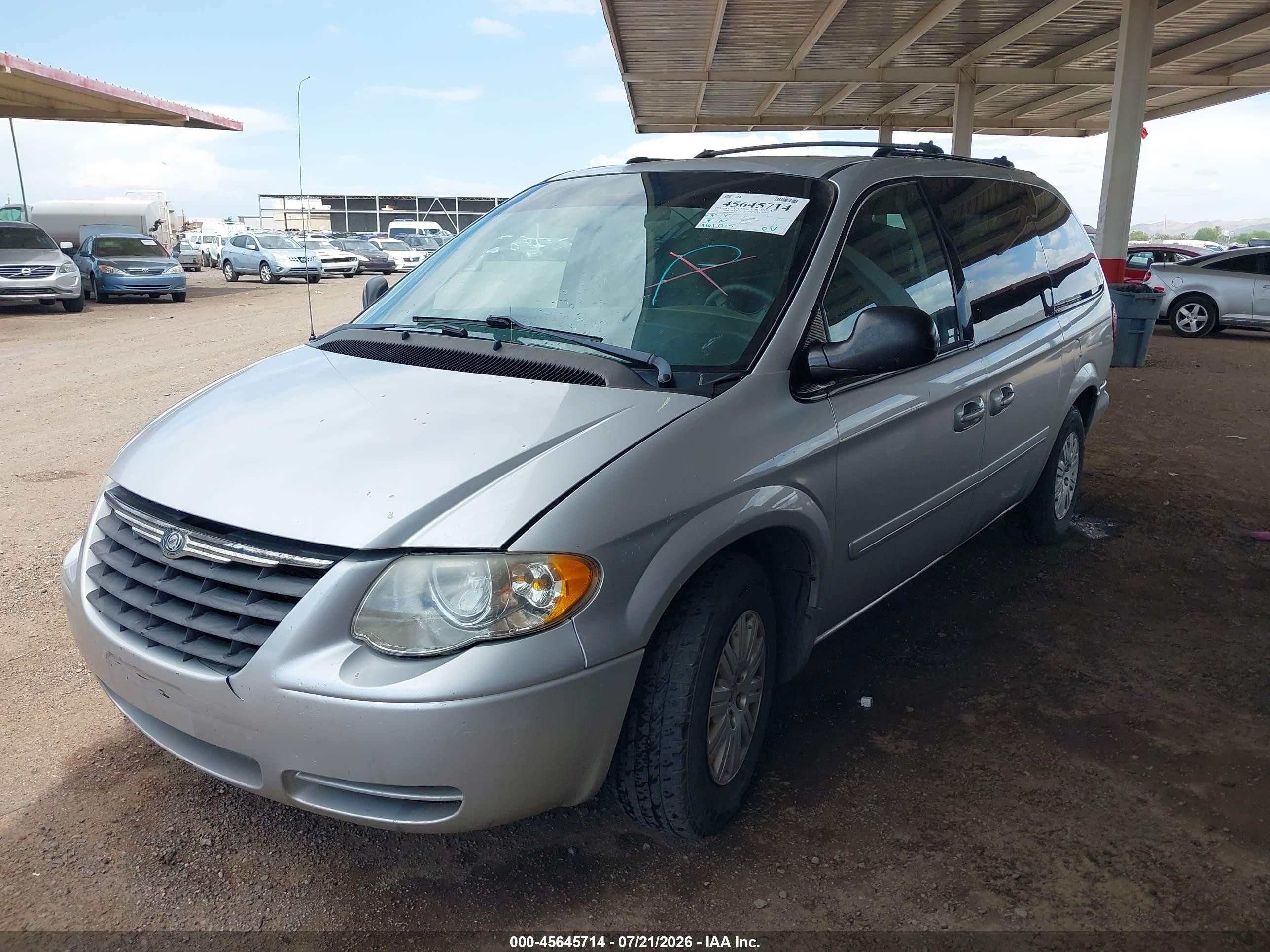 2005 Chrysler Town & Country Lx Gray vin: 2C4GP44R95R445053