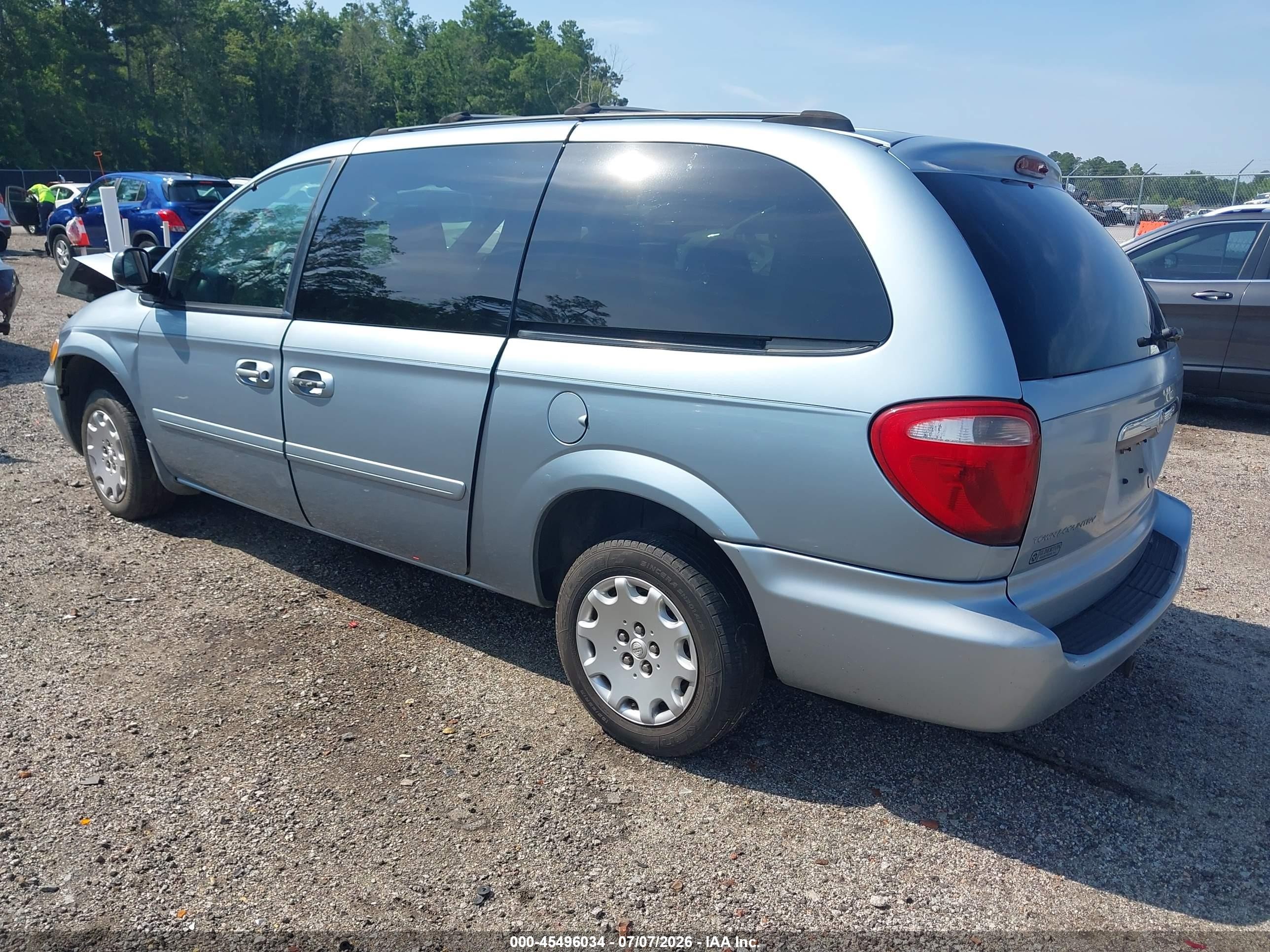 2004 Chrysler Town & Country Lx Silver vin: 2C4GP44RX4R504643
