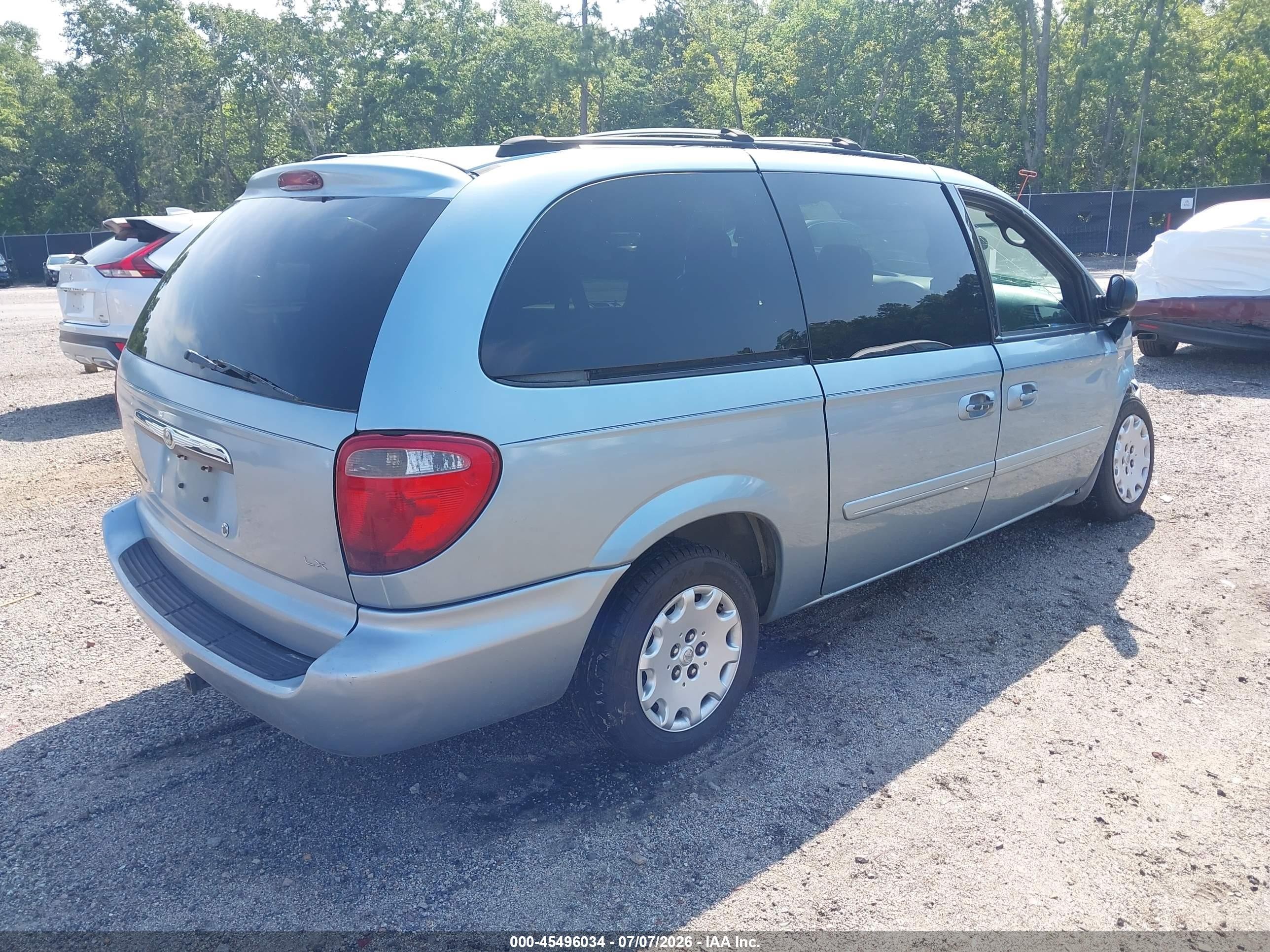 2004 Chrysler Town & Country Lx Silver vin: 2C4GP44RX4R504643
