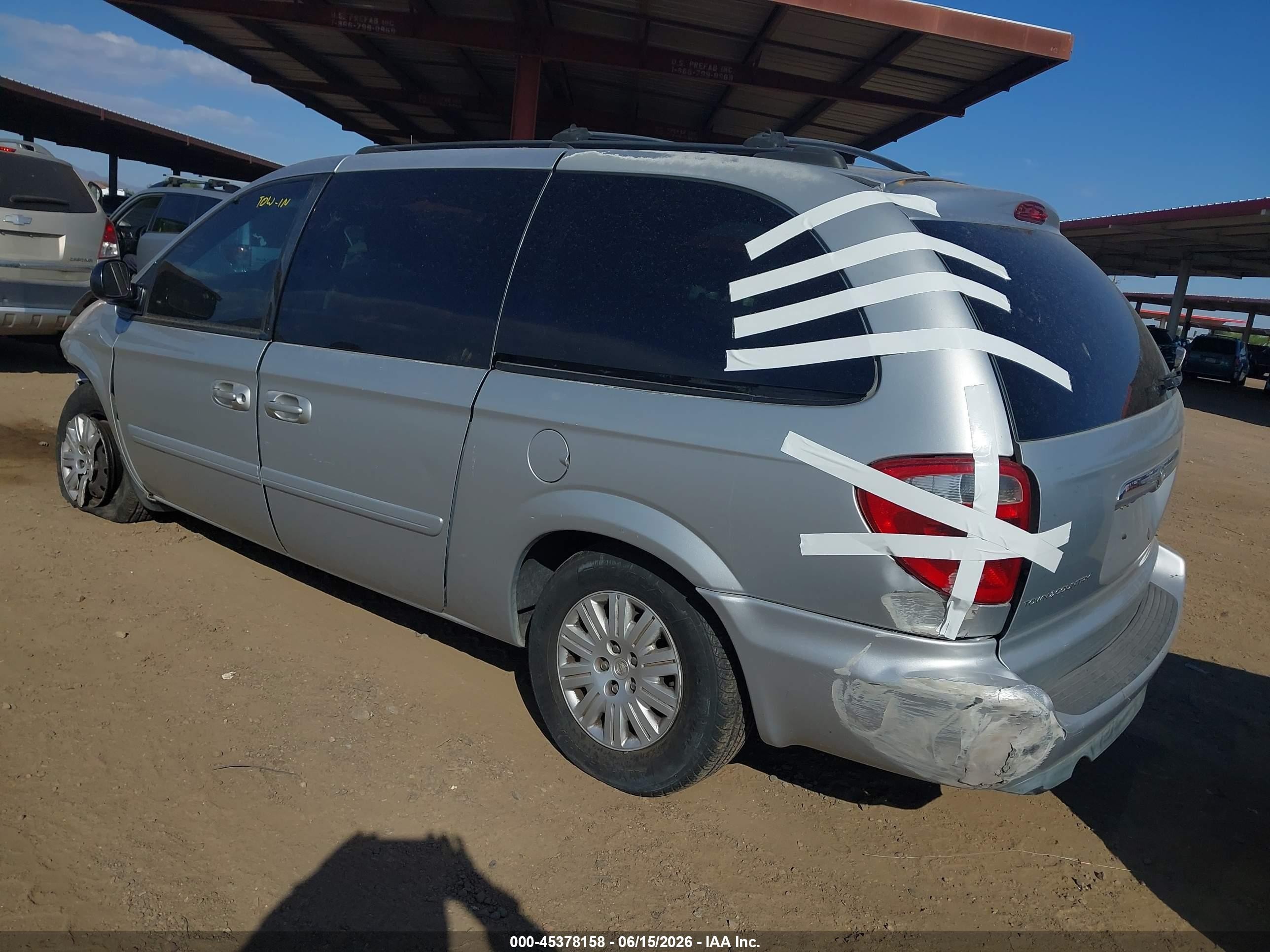 2005 Chrysler Town & Country Lx Silver vin: 2C4GP44RX5R100758