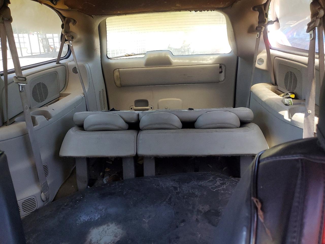 2005 Chrysler Town & Country Touring Burn vin: 2C4GP54L05R511667
