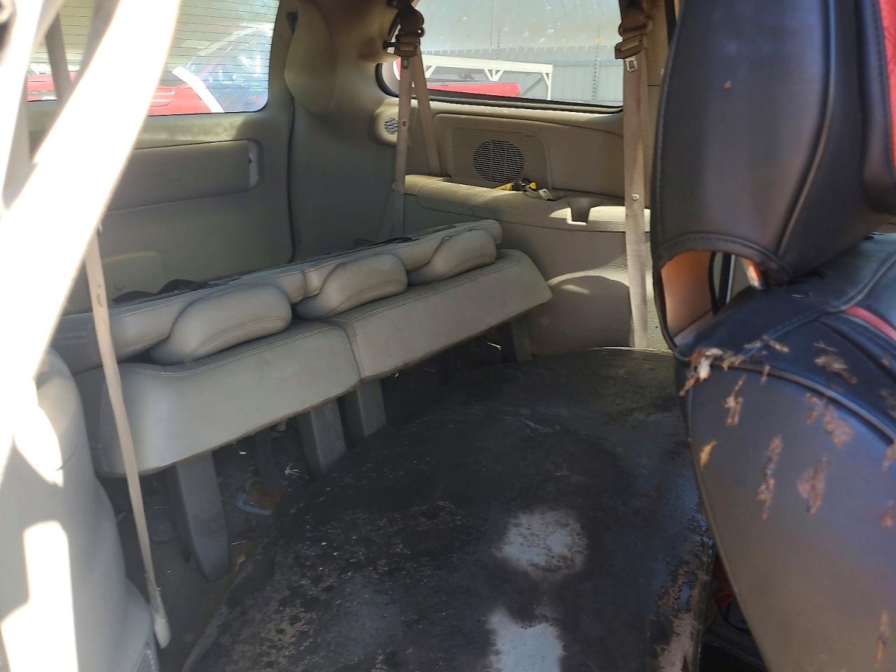2005 Chrysler Town & Country Touring Burn vin: 2C4GP54L05R511667