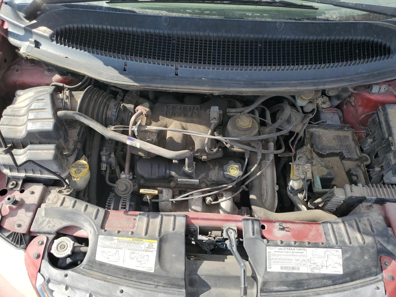 2001 Chrysler Town & Country Lxi Red vin: 2C4GP54L11R375964