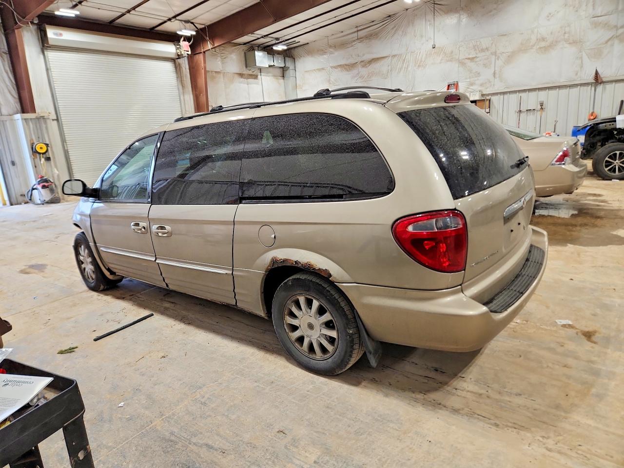 2003 Chrysler Town & Country Lxi Tan vin: 2C4GP54L13R338383