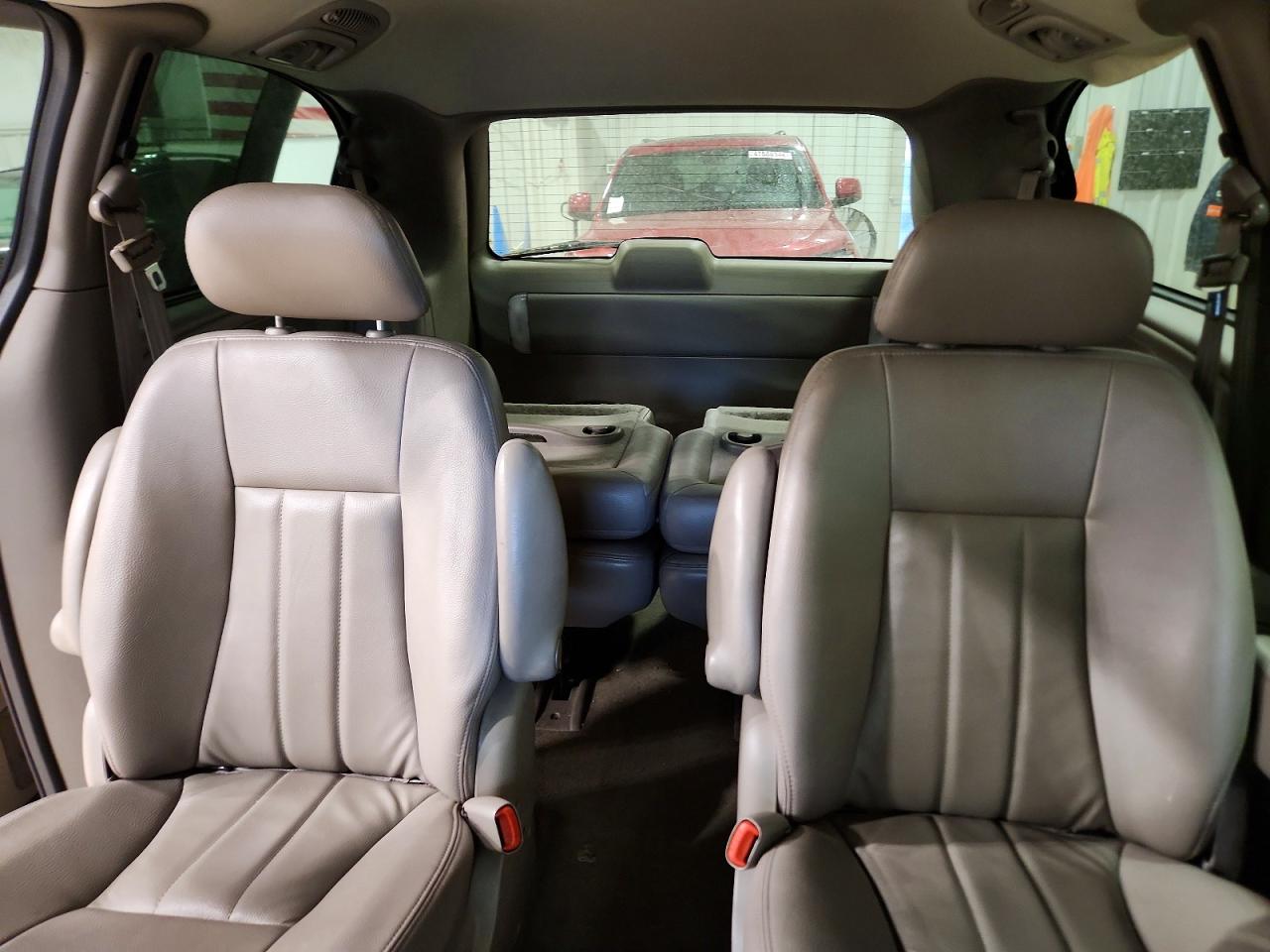 2003 Chrysler Town & Country Lxi Tan vin: 2C4GP54L13R338383