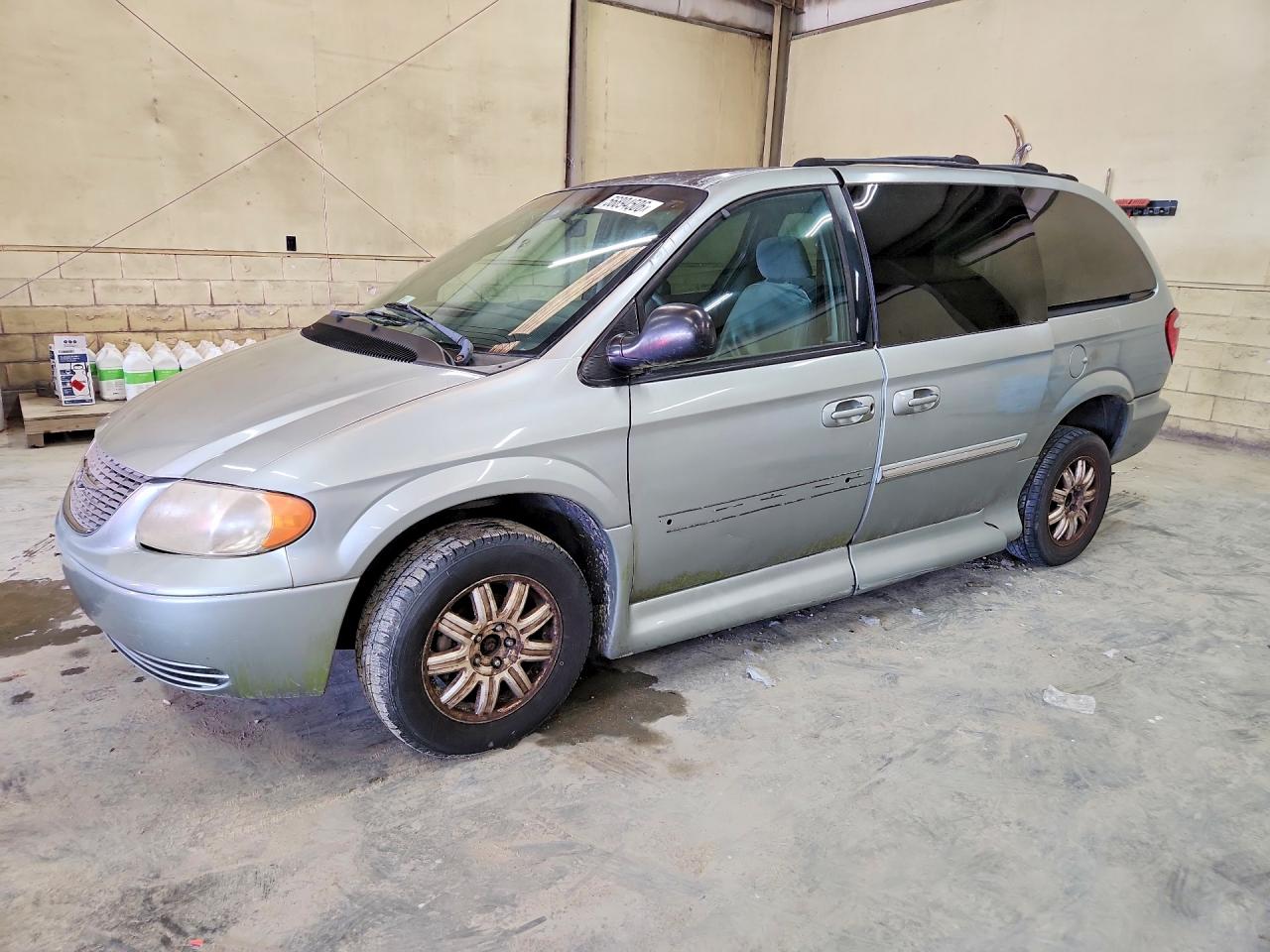 2004 Chrysler Town & Country Touring Tan vin: 2C4GP54L14R611761