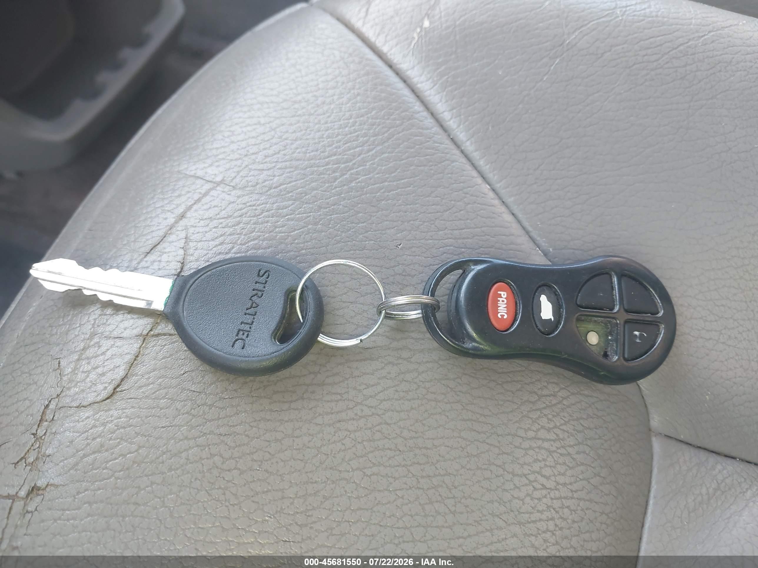 2003 Chrysler Town & Country Lxi Золотой vin: 2C4GP54L23R112613