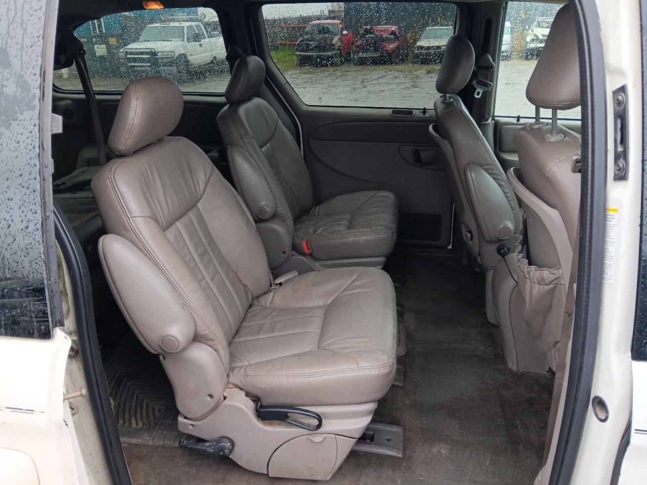 2003 Chrysler Town & Country Lxi White vin: 2C4GP54L23R284883