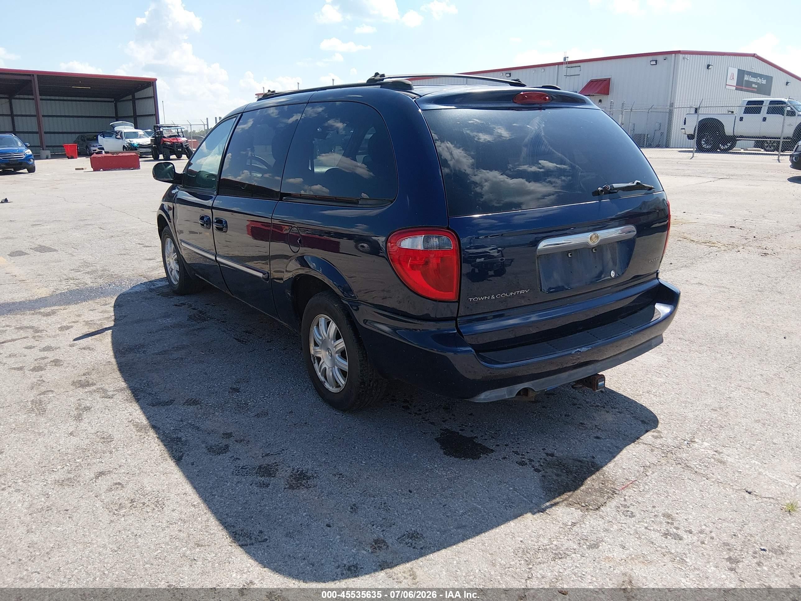 2005 Chrysler Town & Country Touring Blue vin: 2C4GP54L25R508172