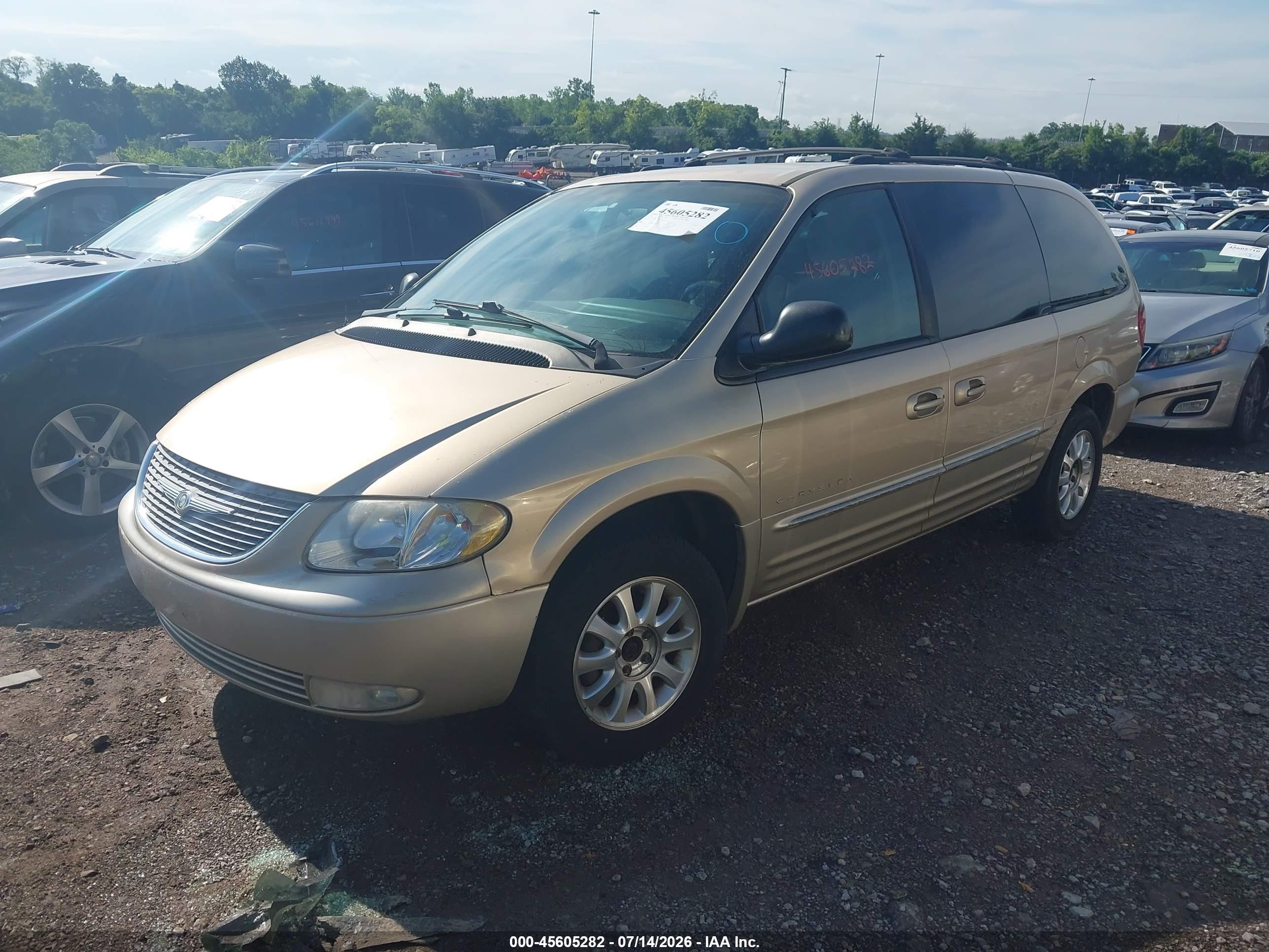 2001 Chrysler Town & Country Lxi Gold vin: 2C4GP54L31R260749
