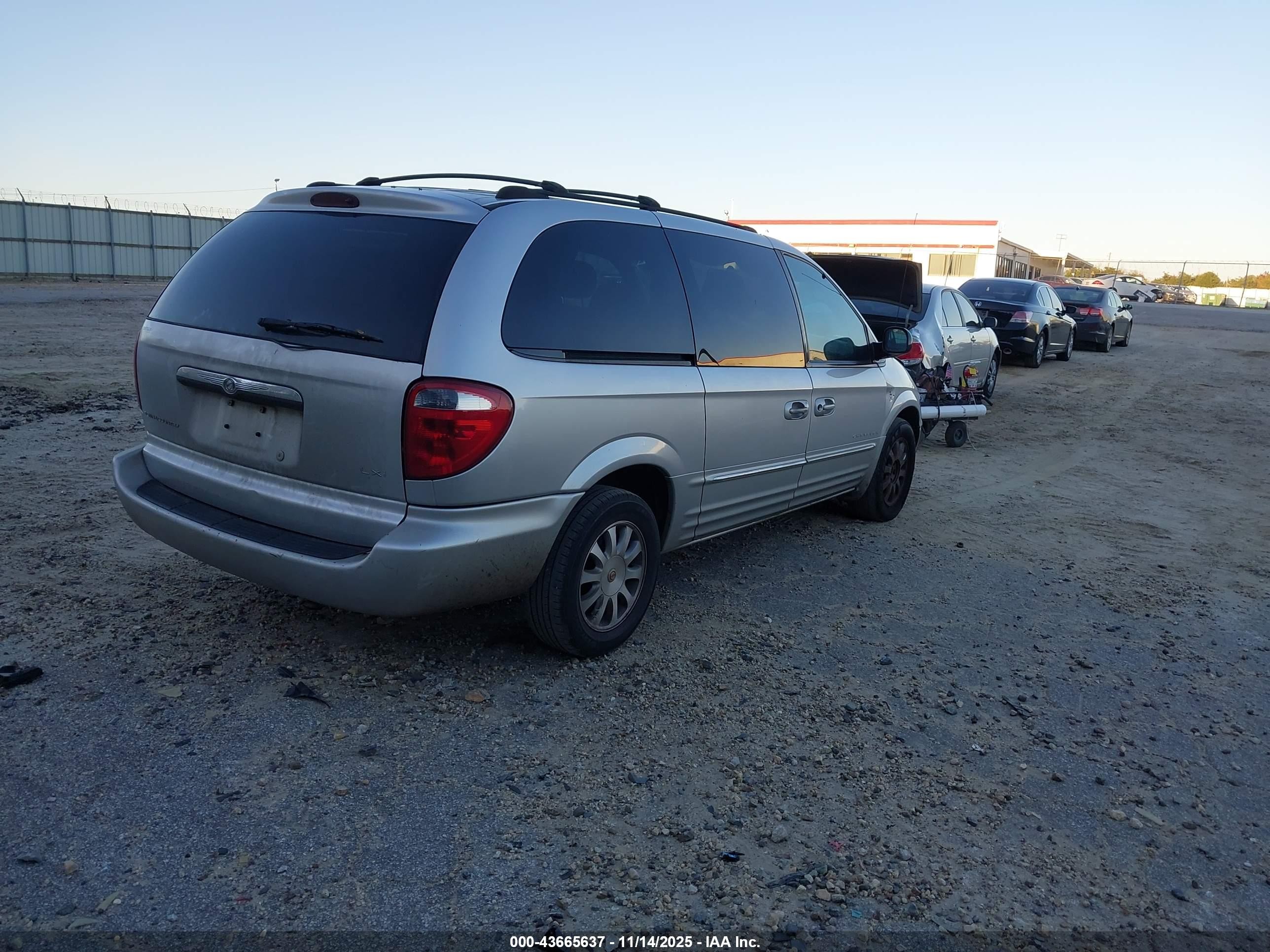 2001 Chrysler Town & Country Lxi Silver vin: 2C4GP54L31R316687