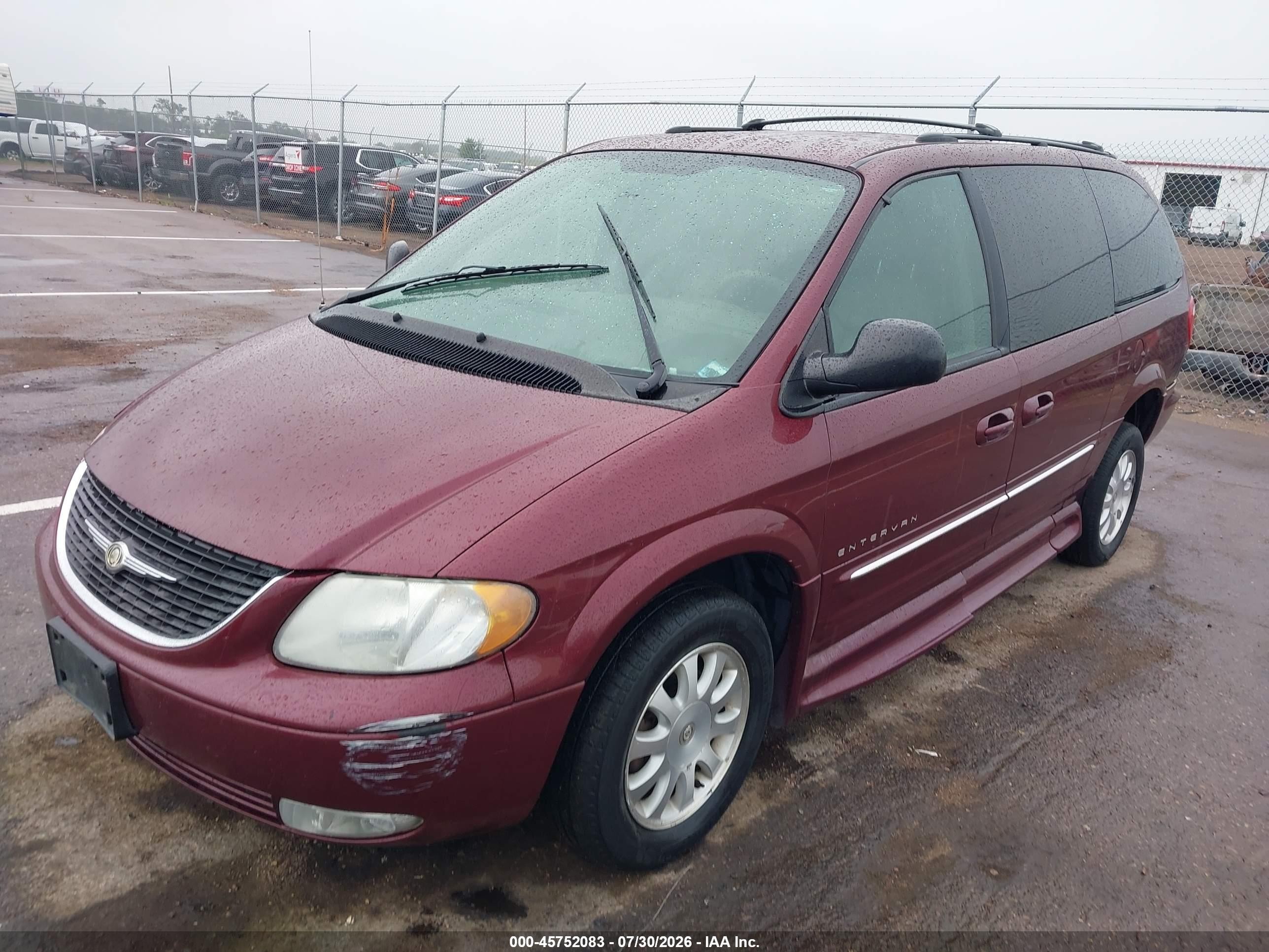 2003 Chrysler Town & Country Lxi Red vin: 2C4GP54L33R212526