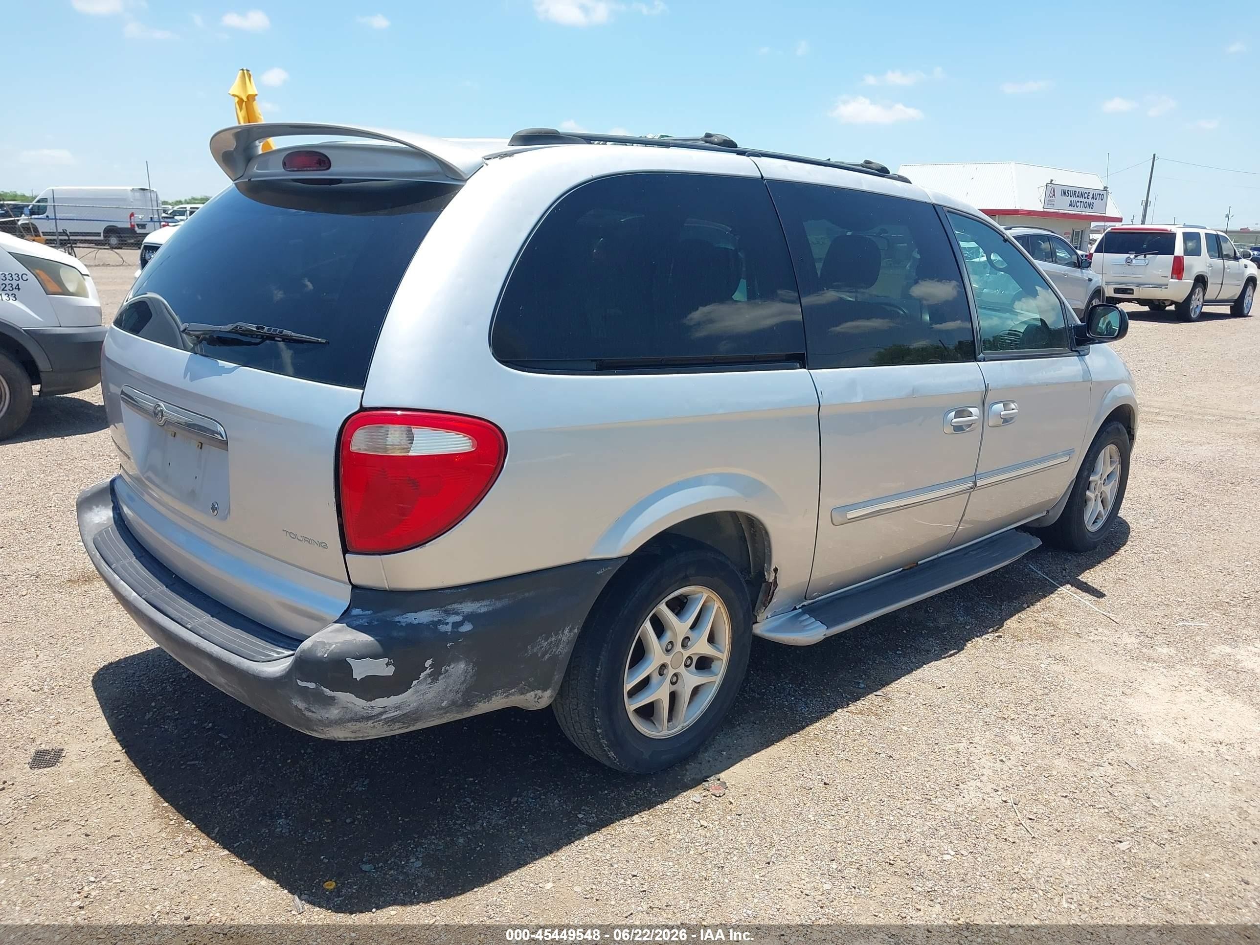 2004 Chrysler Town & Country Touring Silver vin: 2C4GP54L34R529658