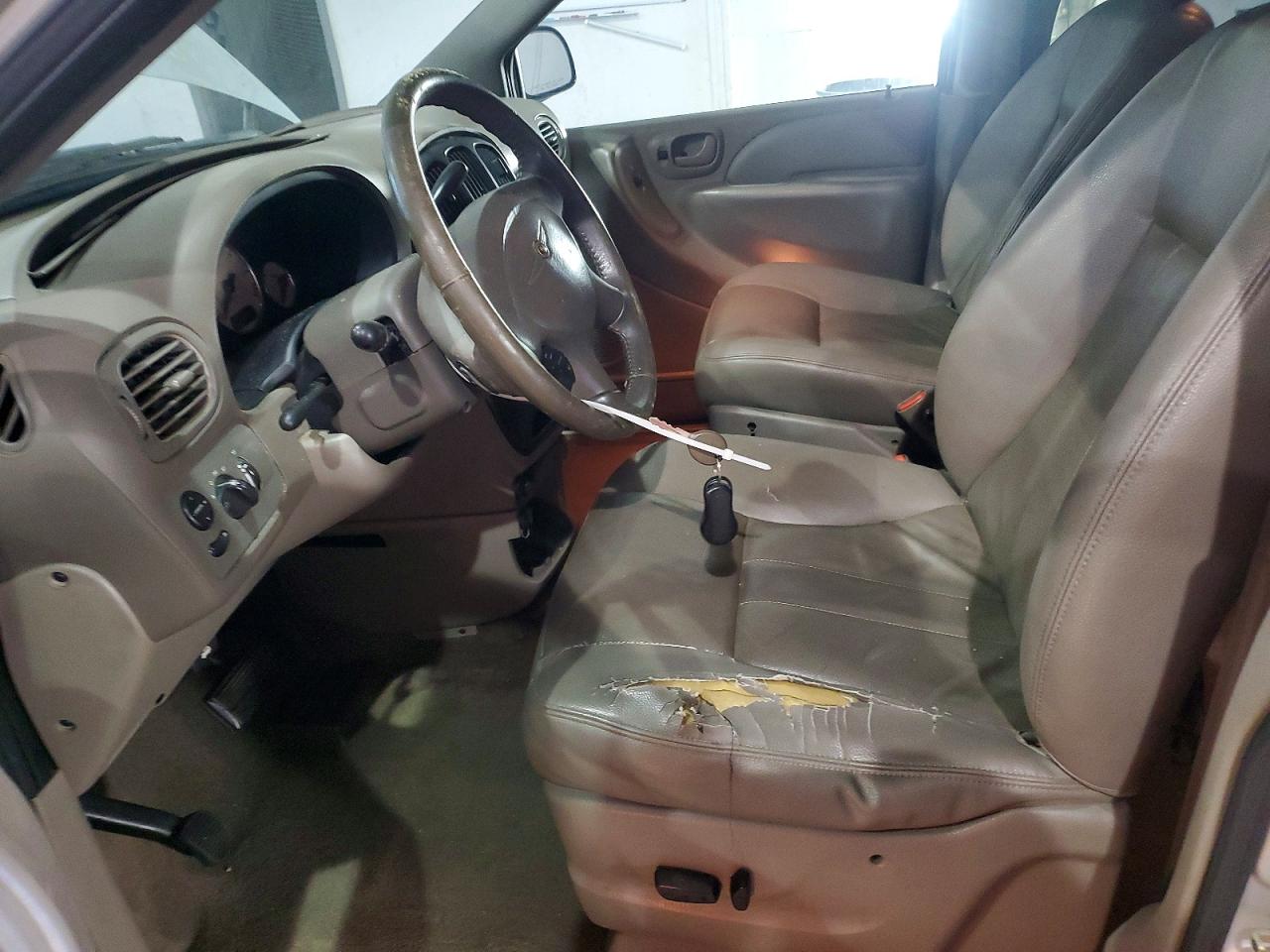 2003 Chrysler Town & Country Lxi Silver vin: 2C4GP54L43R354349
