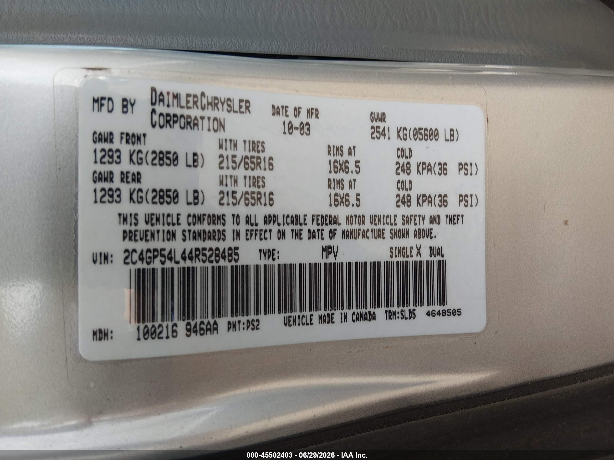 2004 Chrysler Town & Country Touring Silver vin: 2C4GP54L44R528485