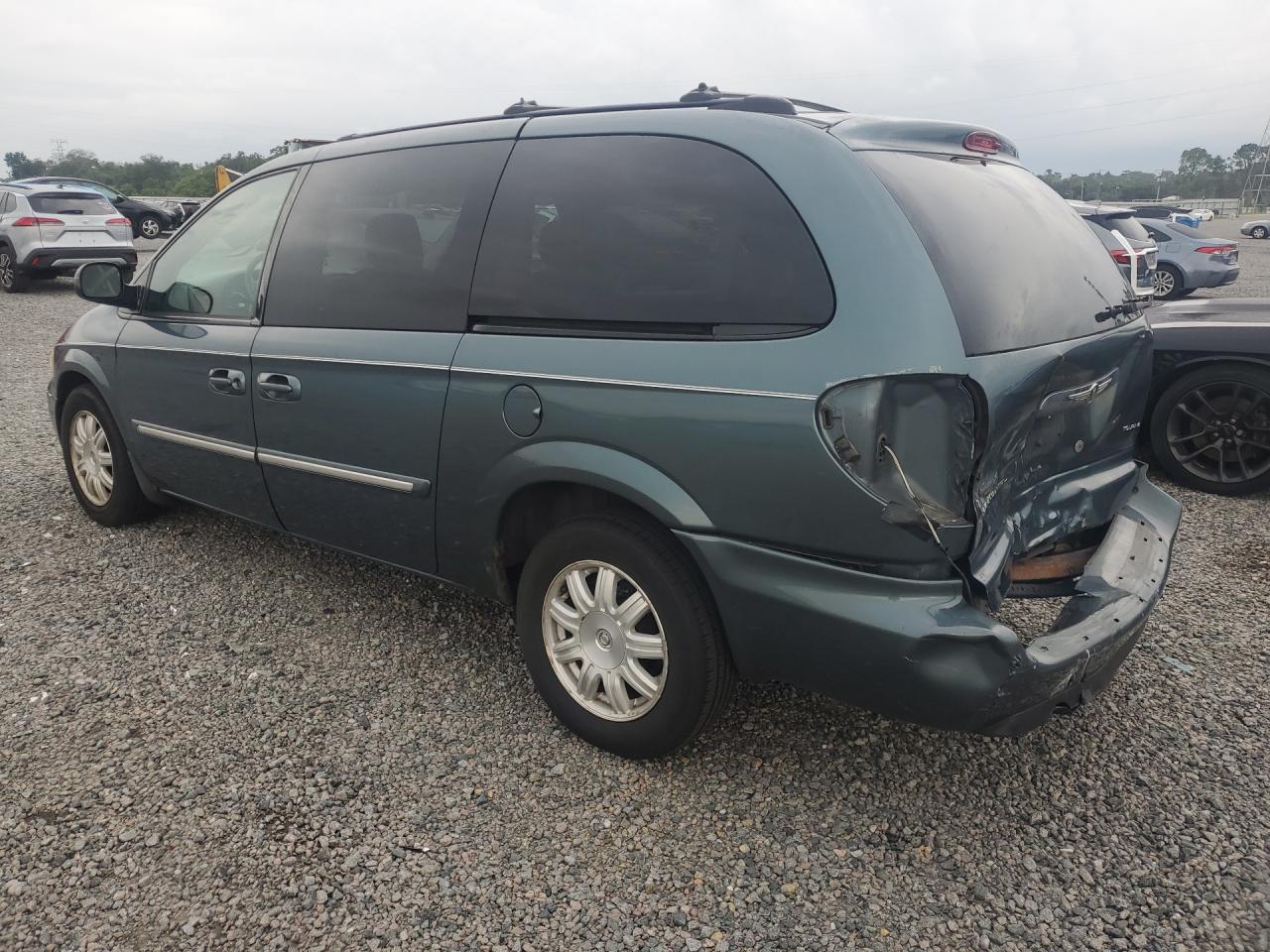 2005 Chrysler Town & Country Touring Teal vin: 2C4GP54L55R313845