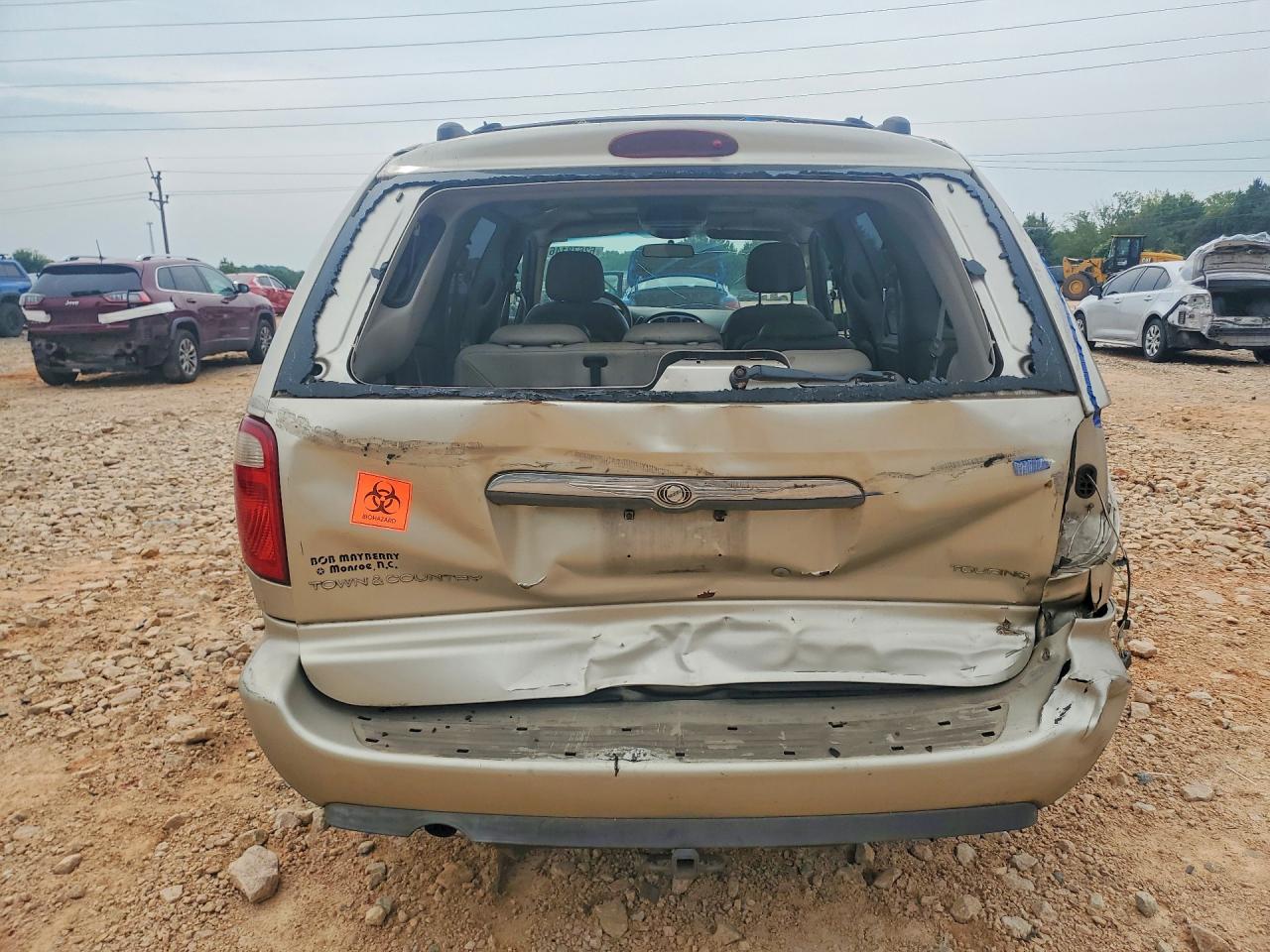 2005 Chrysler Town & Country Touring Золотой vin: 2C4GP54L65R243434