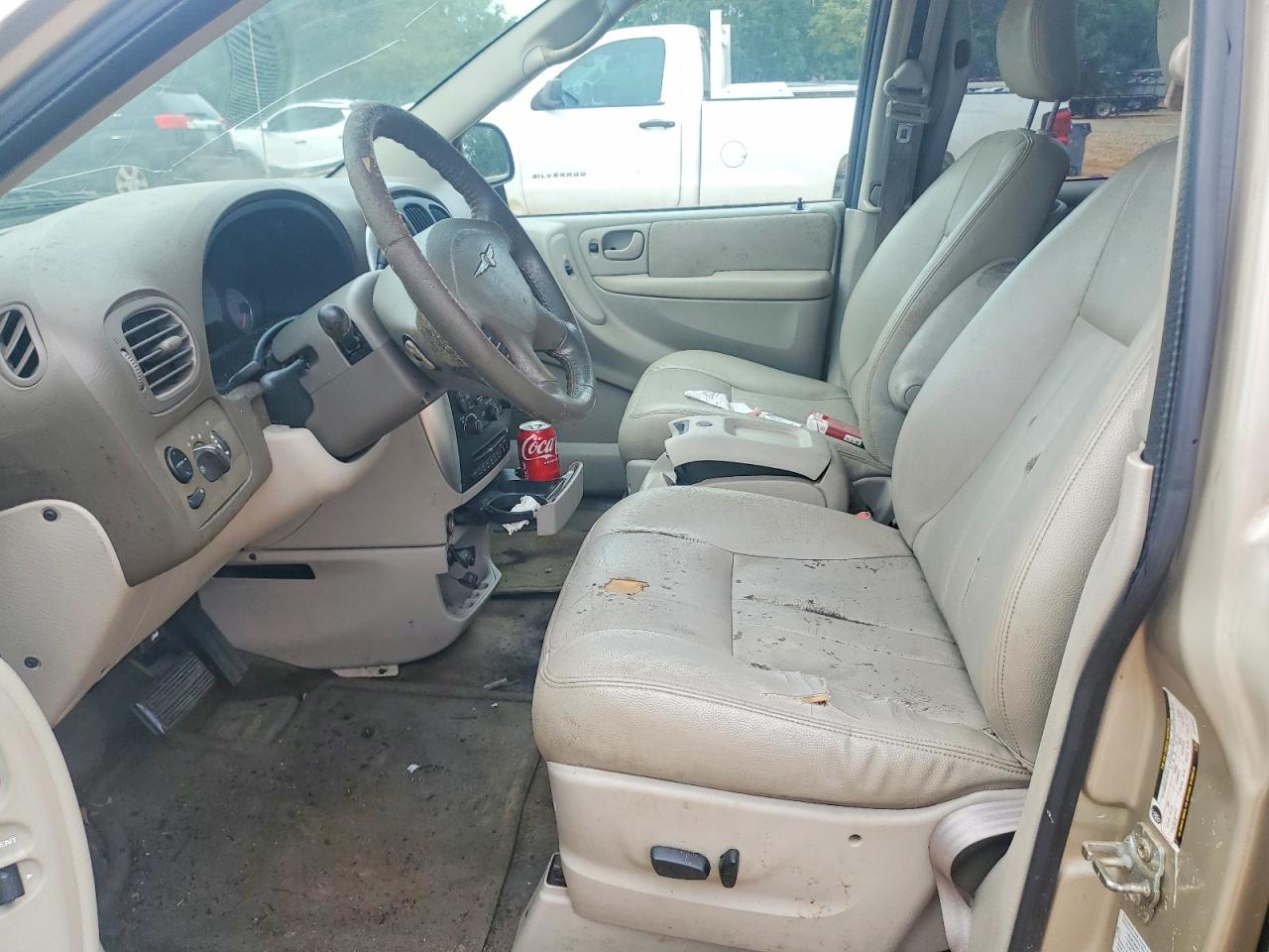 2005 Chrysler Town & Country Touring Золотой vin: 2C4GP54L65R243434
