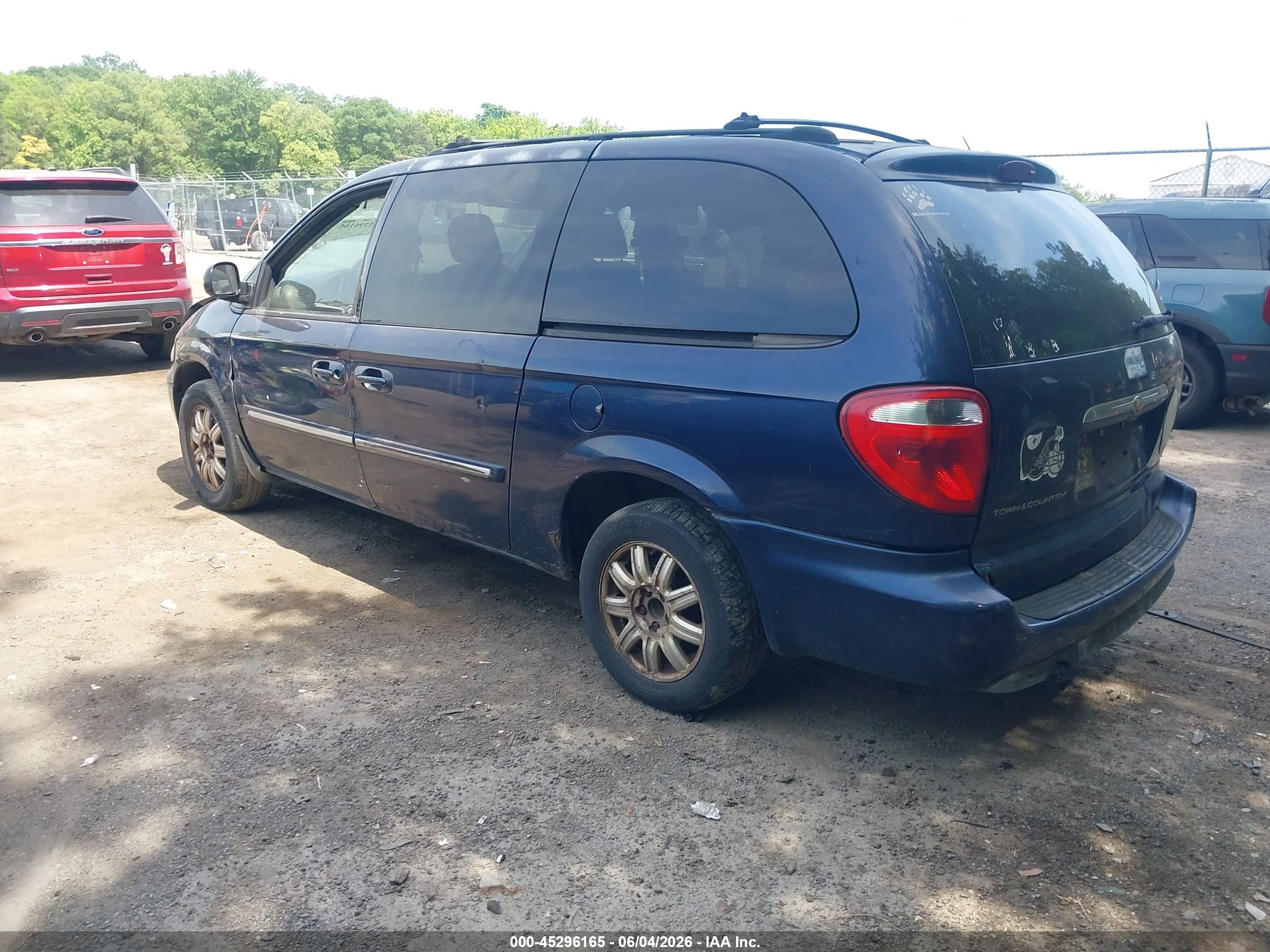 2005 Chrysler Town & Country Touring Blue vin: 2C4GP54L65R356204