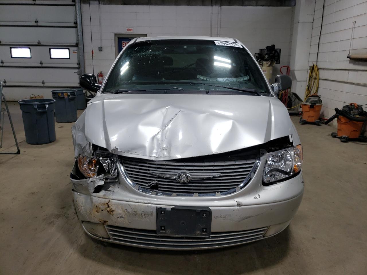 2001 Chrysler Town & Country Lxi Silver vin: 2C4GP54L71R260642