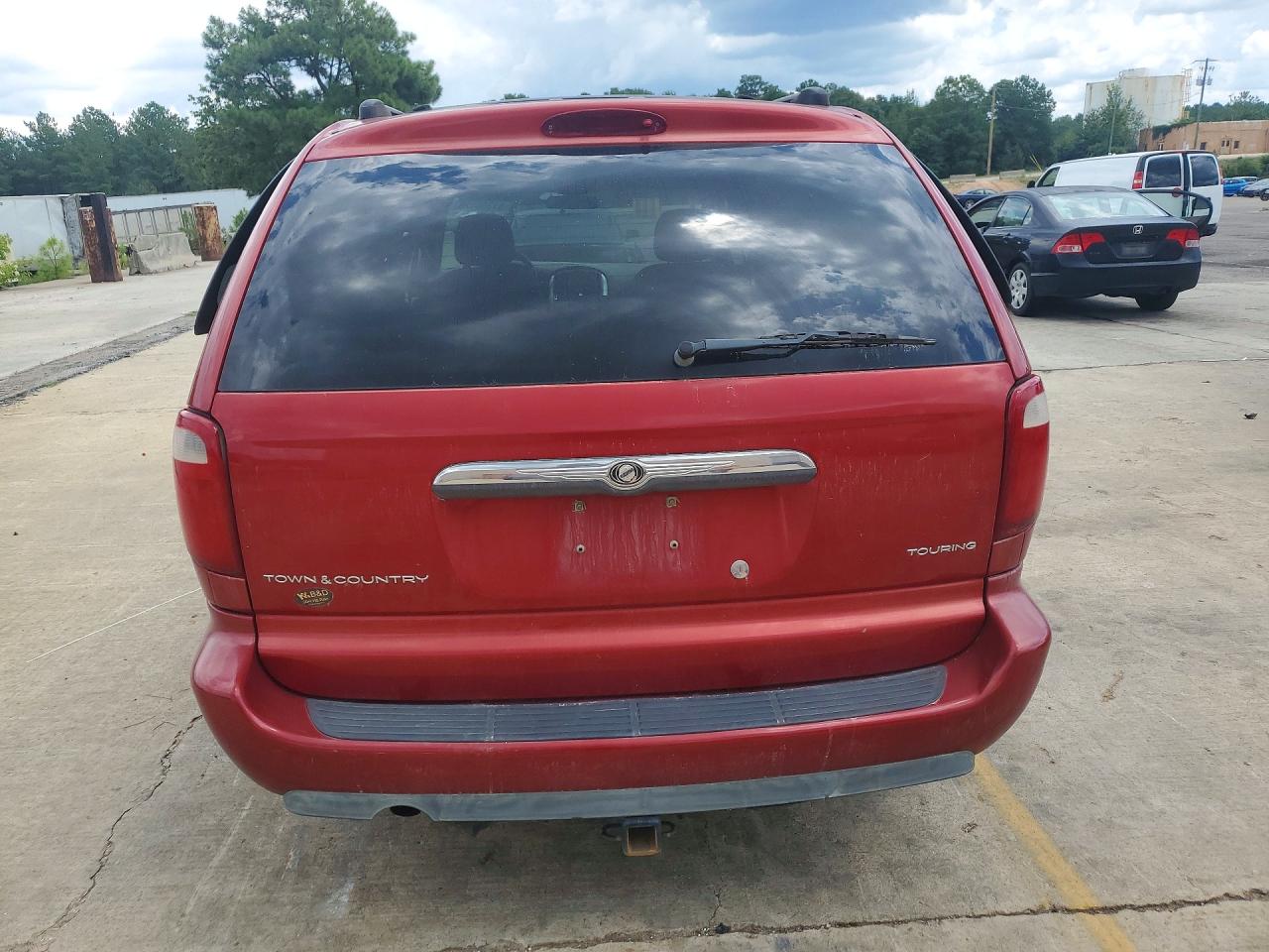 2005 Chrysler Town & Country Touring Burgundy vin: 2C4GP54L75R206991