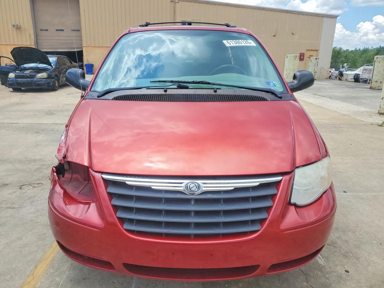 2005 Chrysler Town & Country Touring Burgundy vin: 2C4GP54L75R206991
