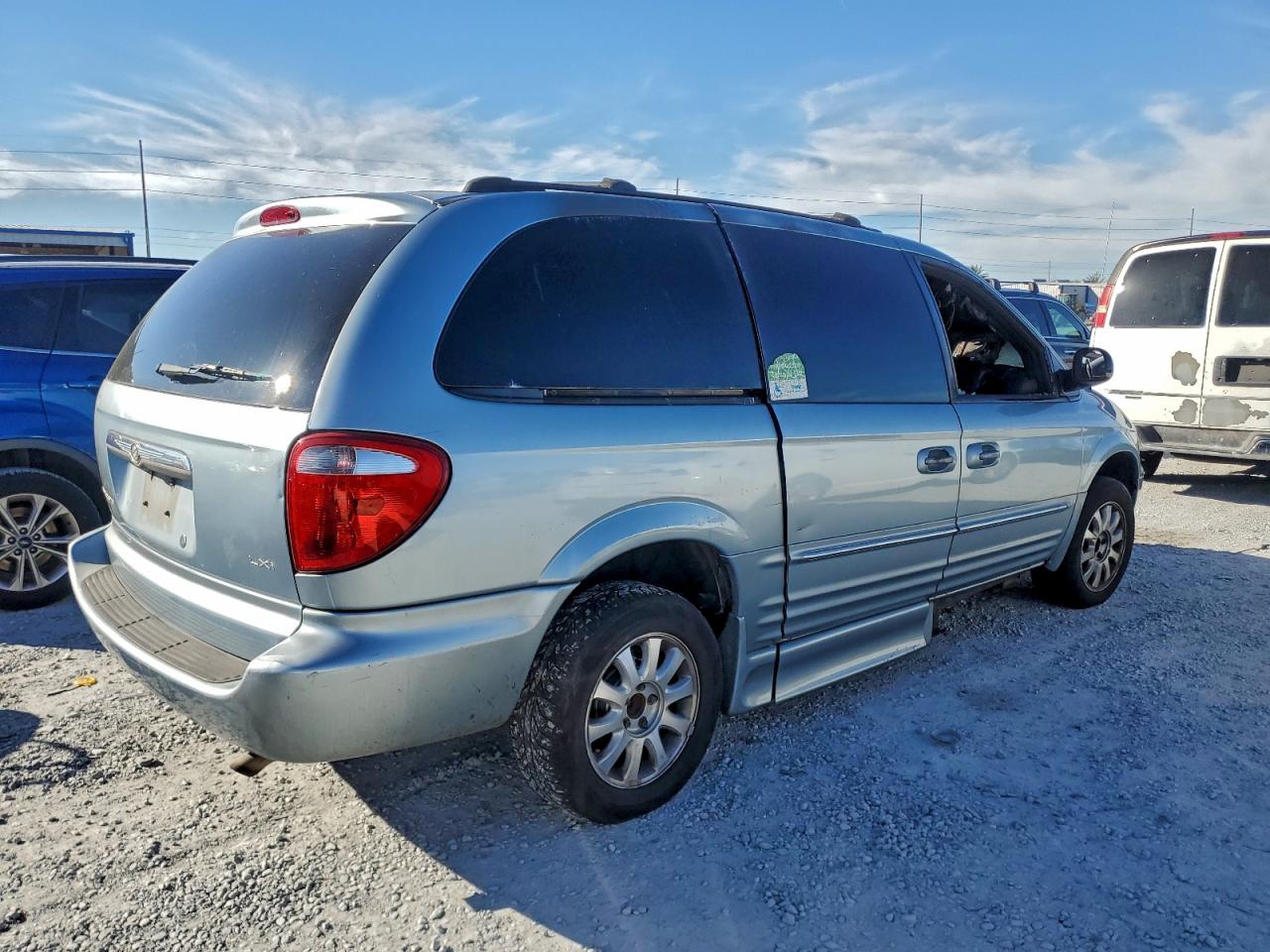 2003 Chrysler Town & Country Lxi Blue vin: 2C4GP54L83R261608